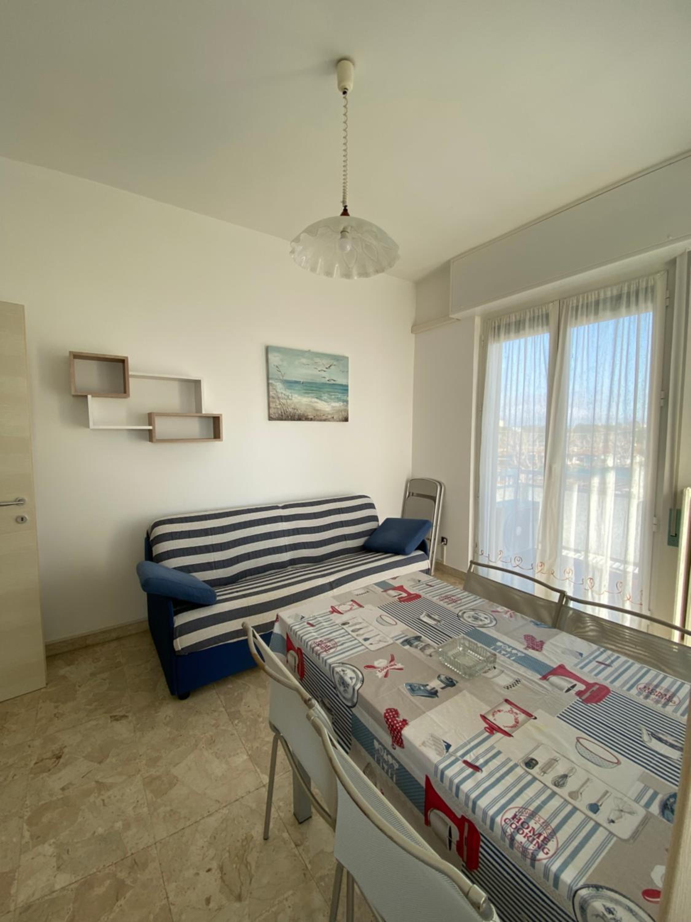 One-Bedroom Apartment with Balcony