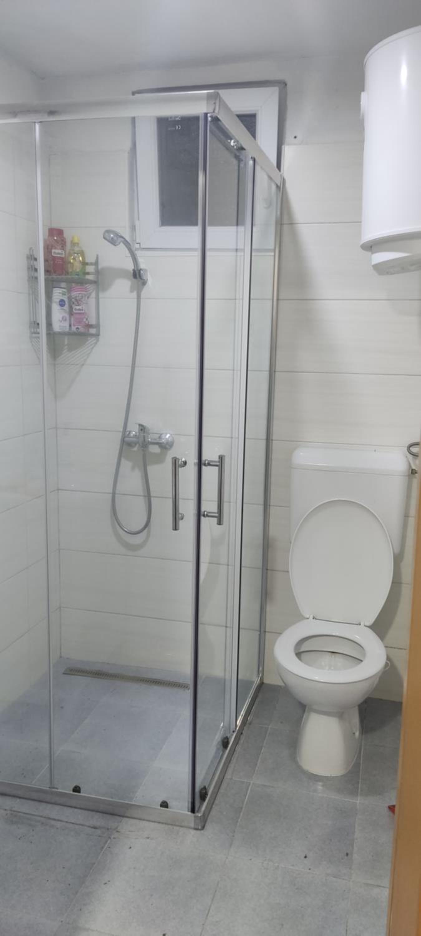 Apartment photo 2