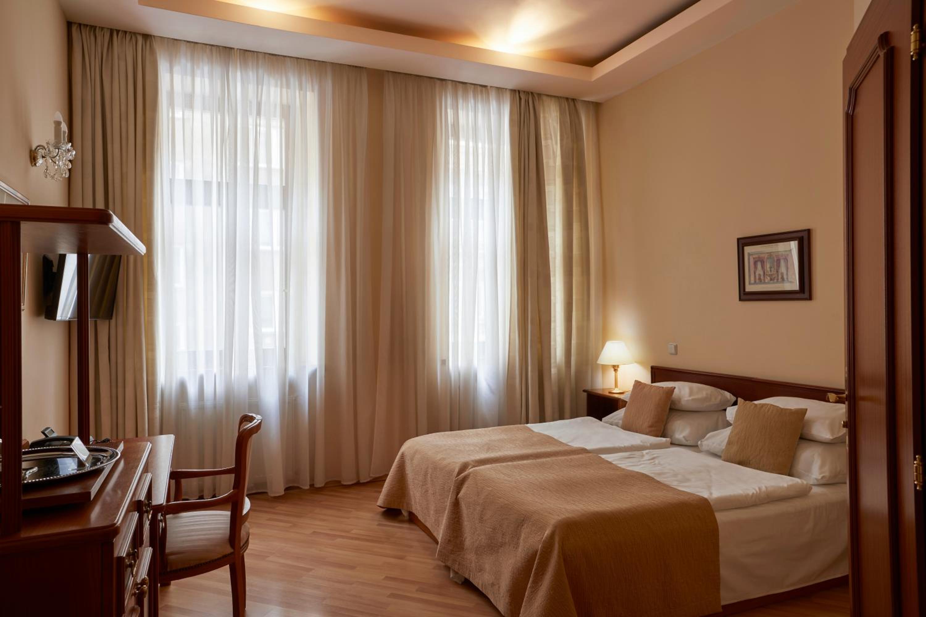 Superior Double or Twin Room