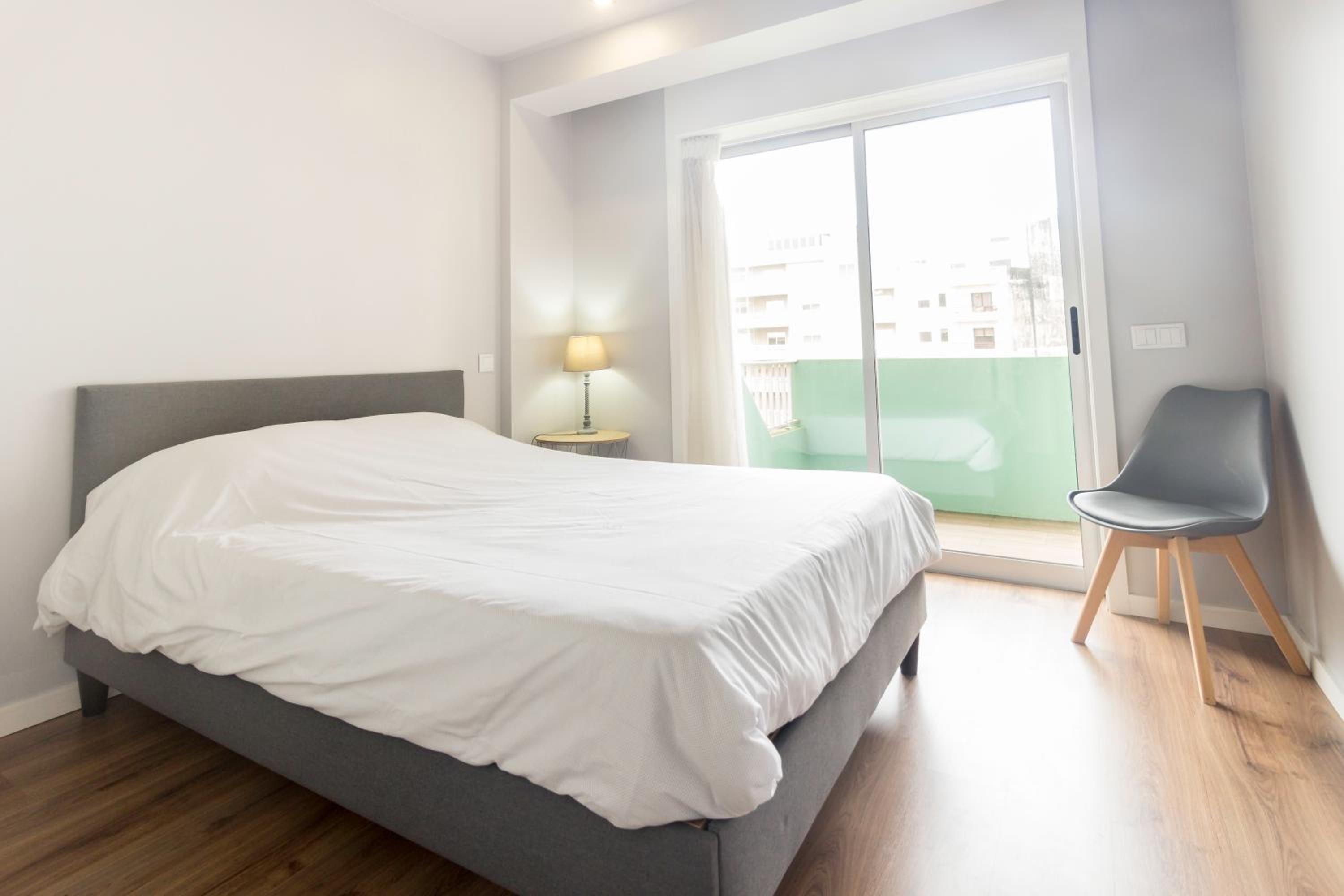 Apartment with Balcony photo 1