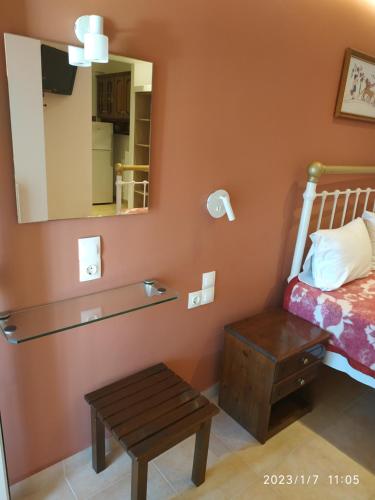 Studio with Balcony - Ground Floor photo 2