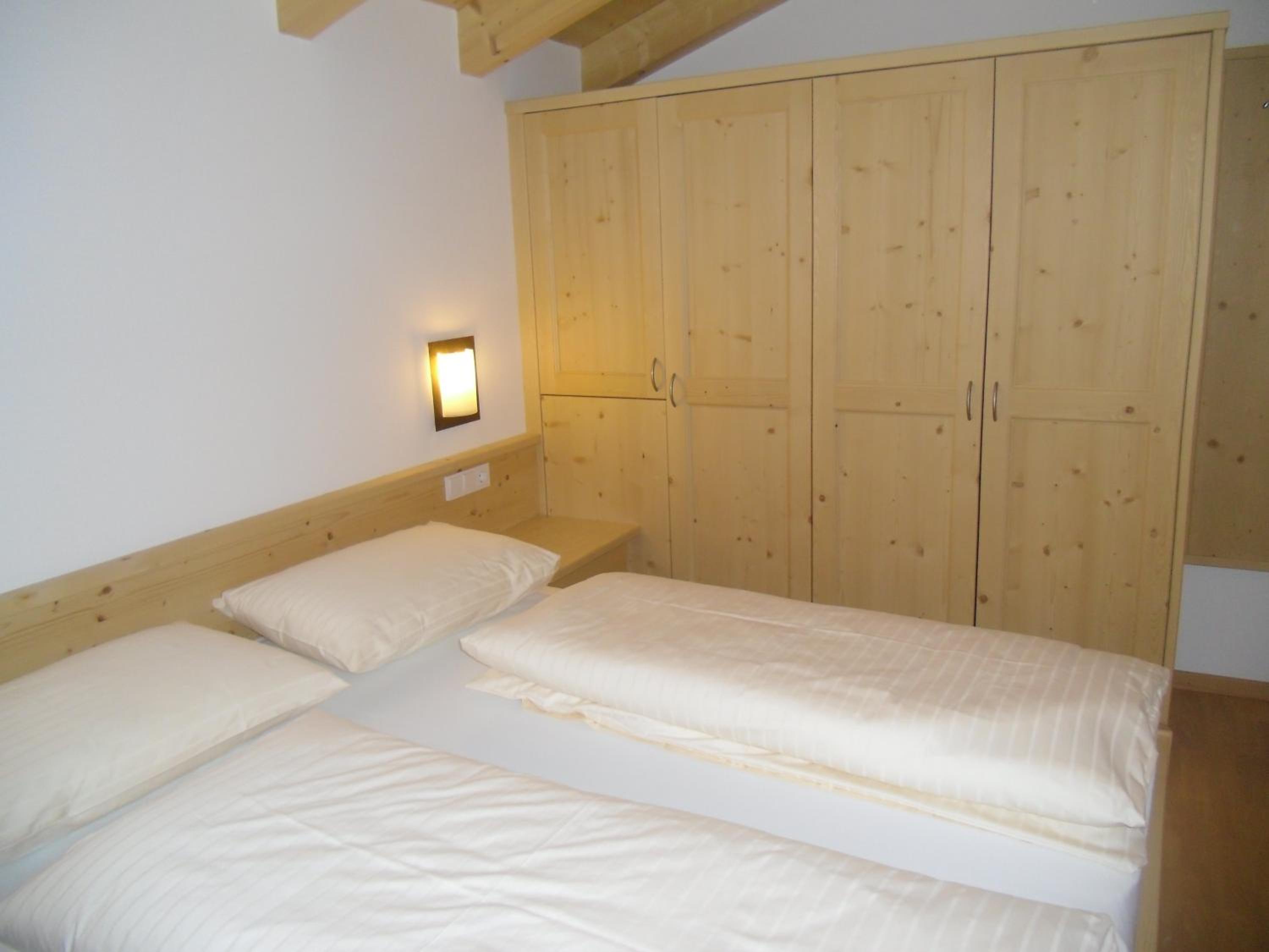One-Bedroom Apartment (3 Adults)