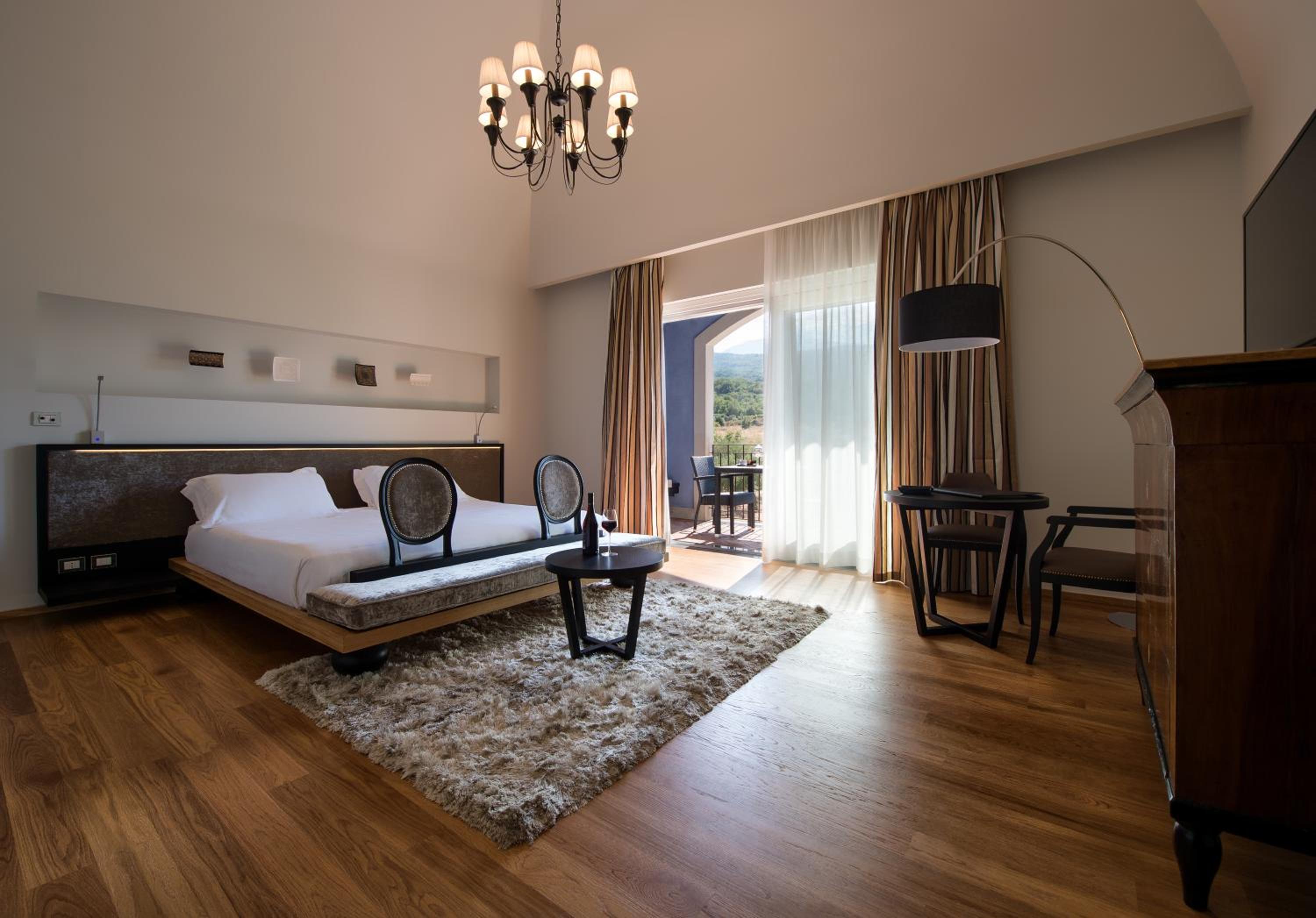 Junior Suite - Photo 1