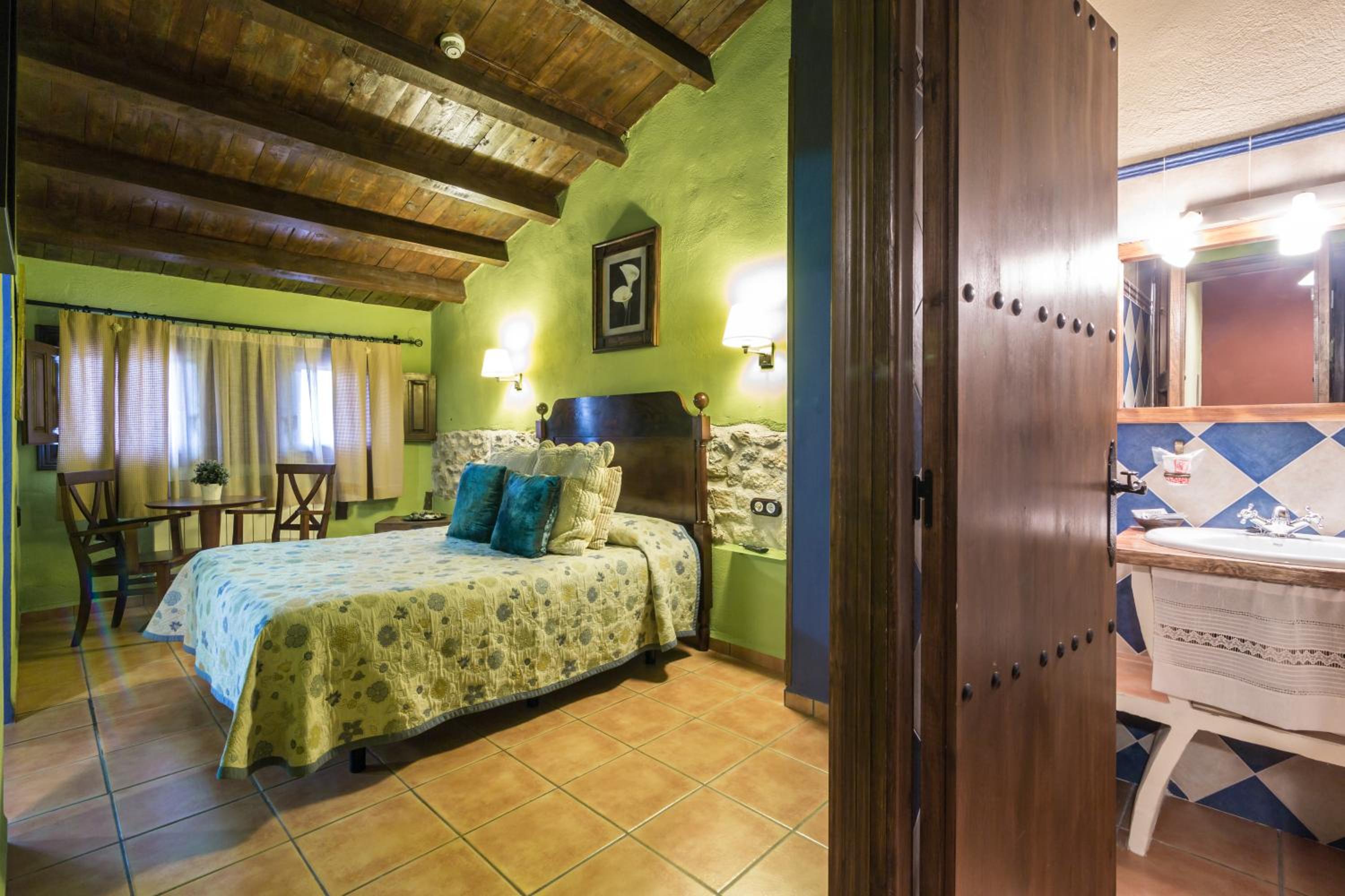 Habitación Doble Superior con Bañera de Hidromasaje