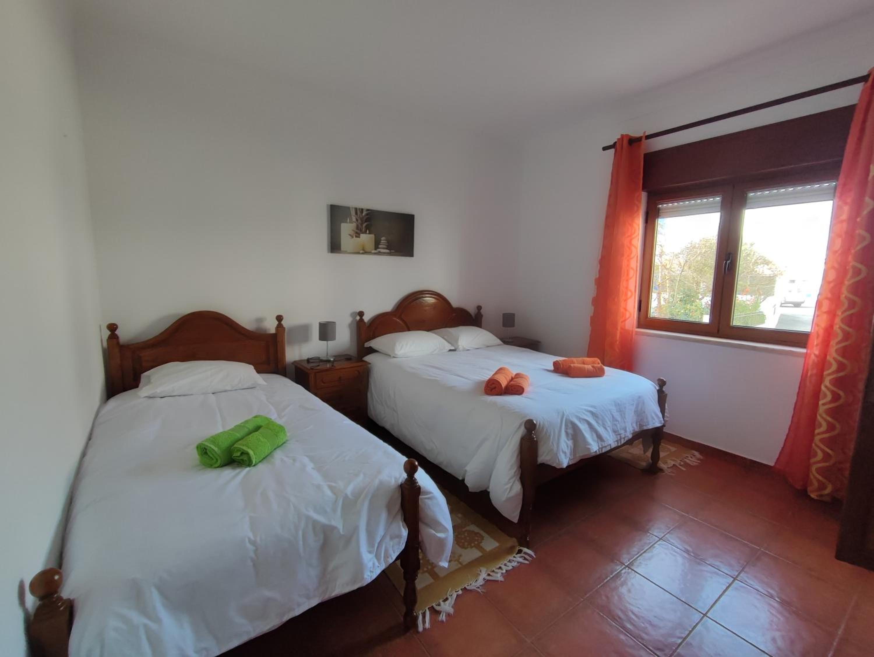 Two-Bedroom Apartment - Photo 12