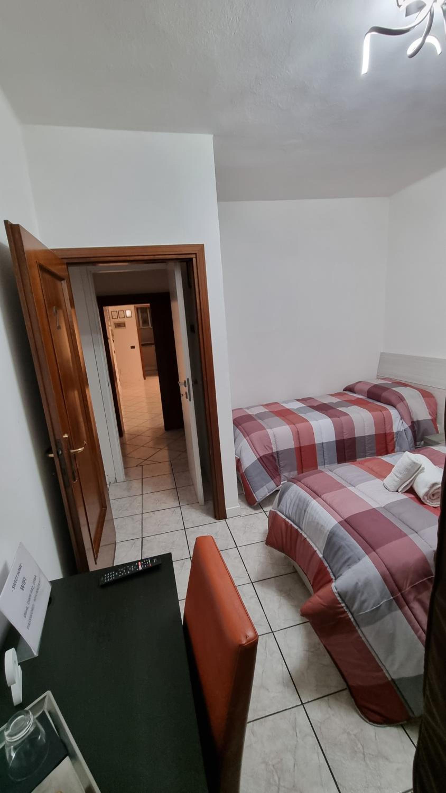Apartment - Split Level photo 2