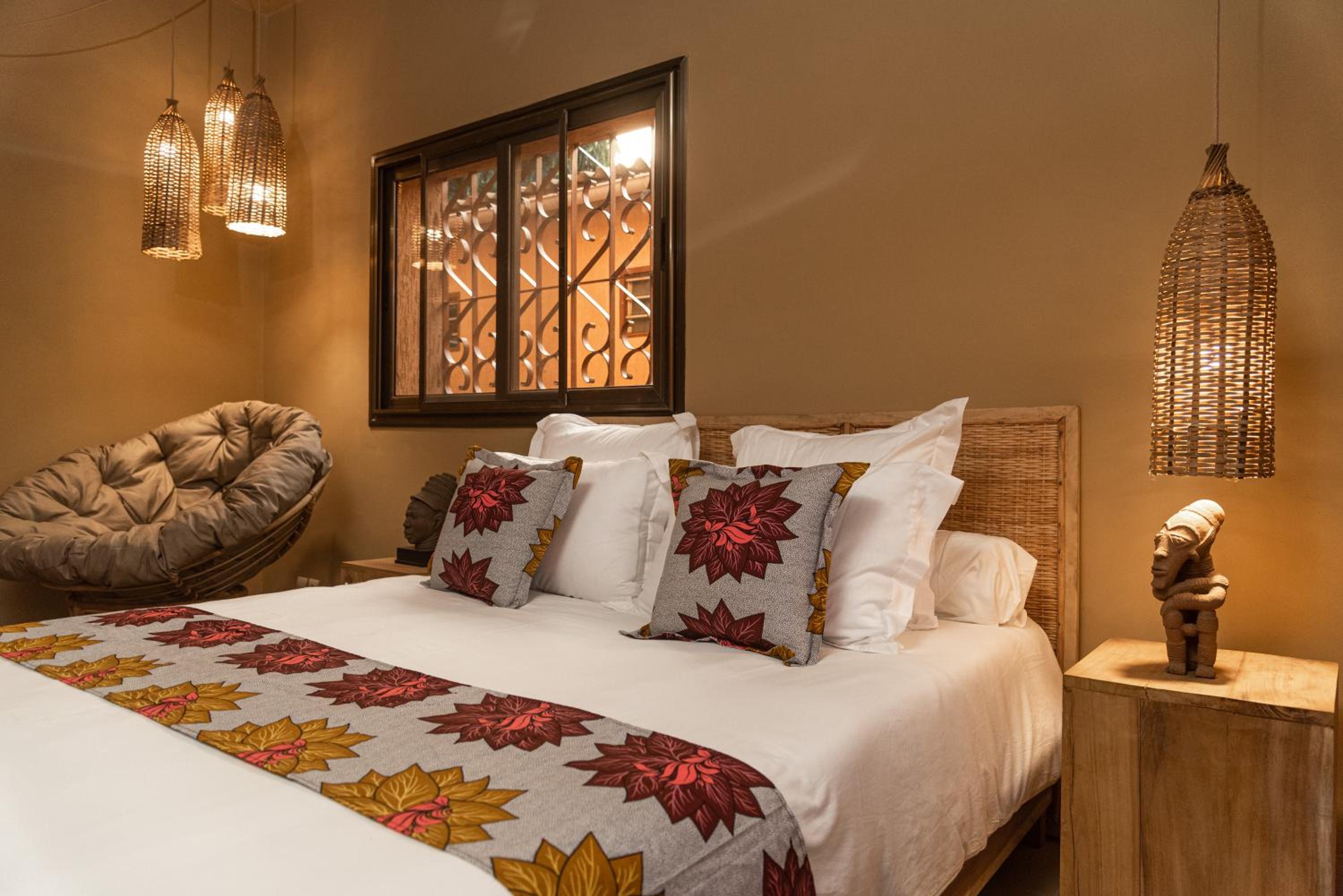 Deluxe Queen Room