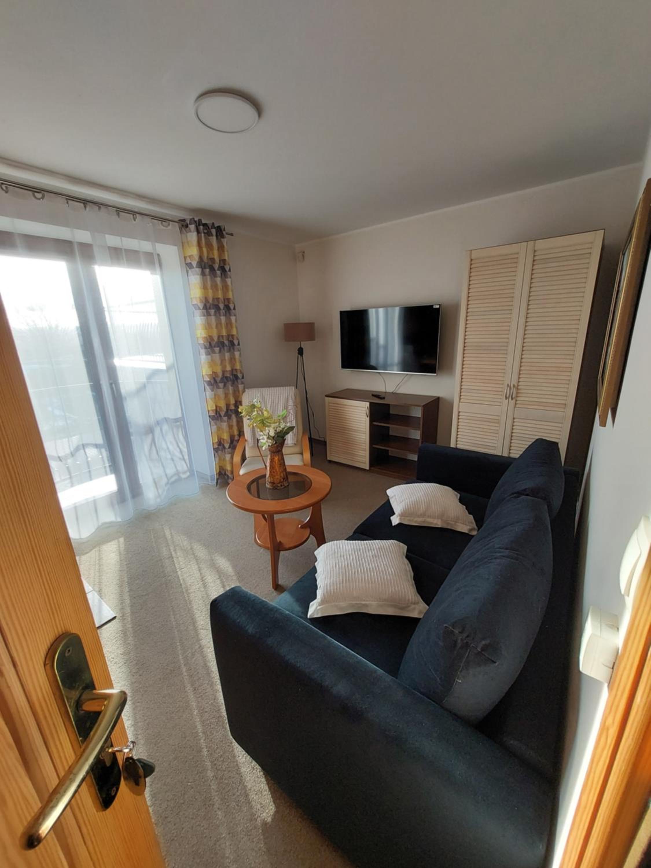 One-Bedroom Apartment with Sea View photo 3