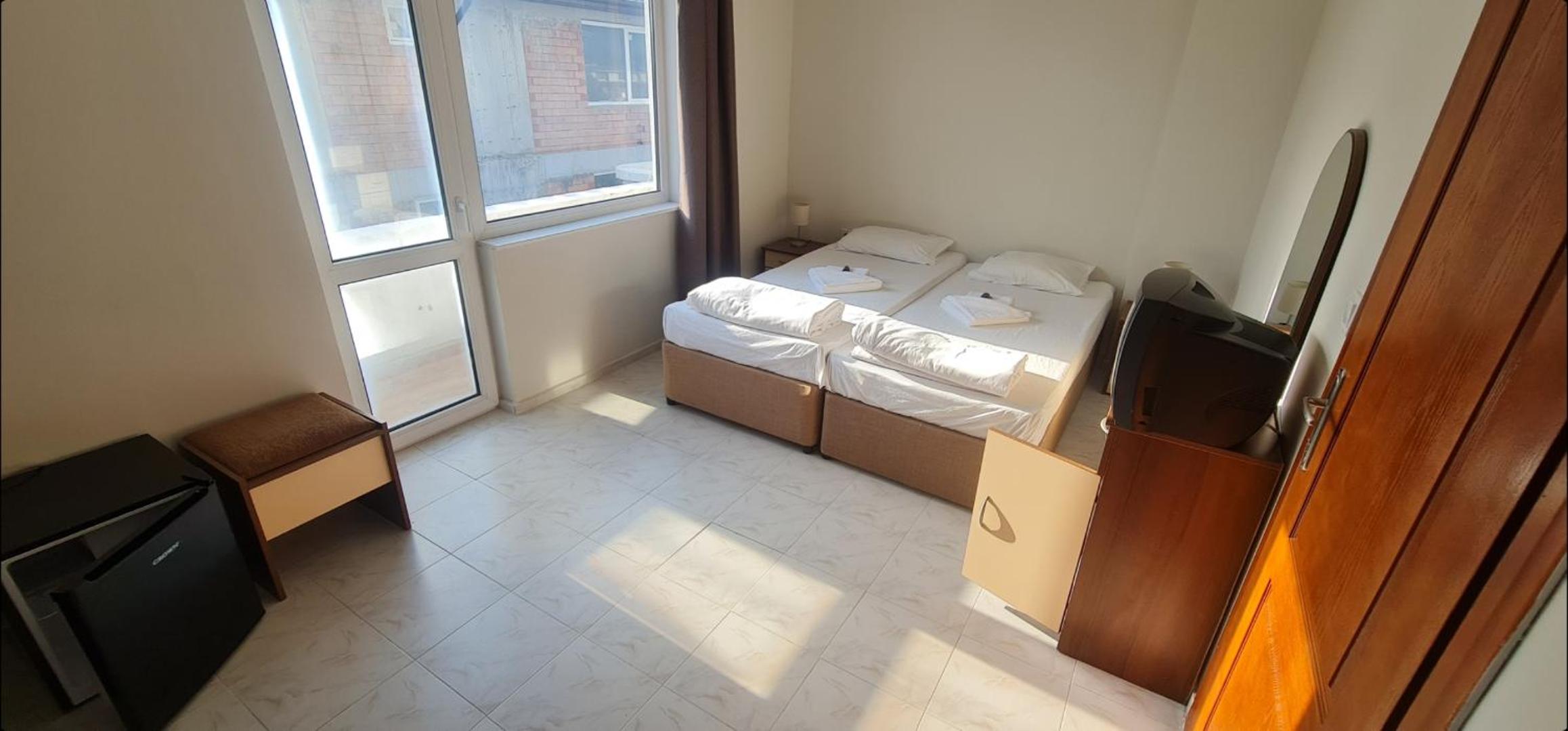 Double Room photo 3