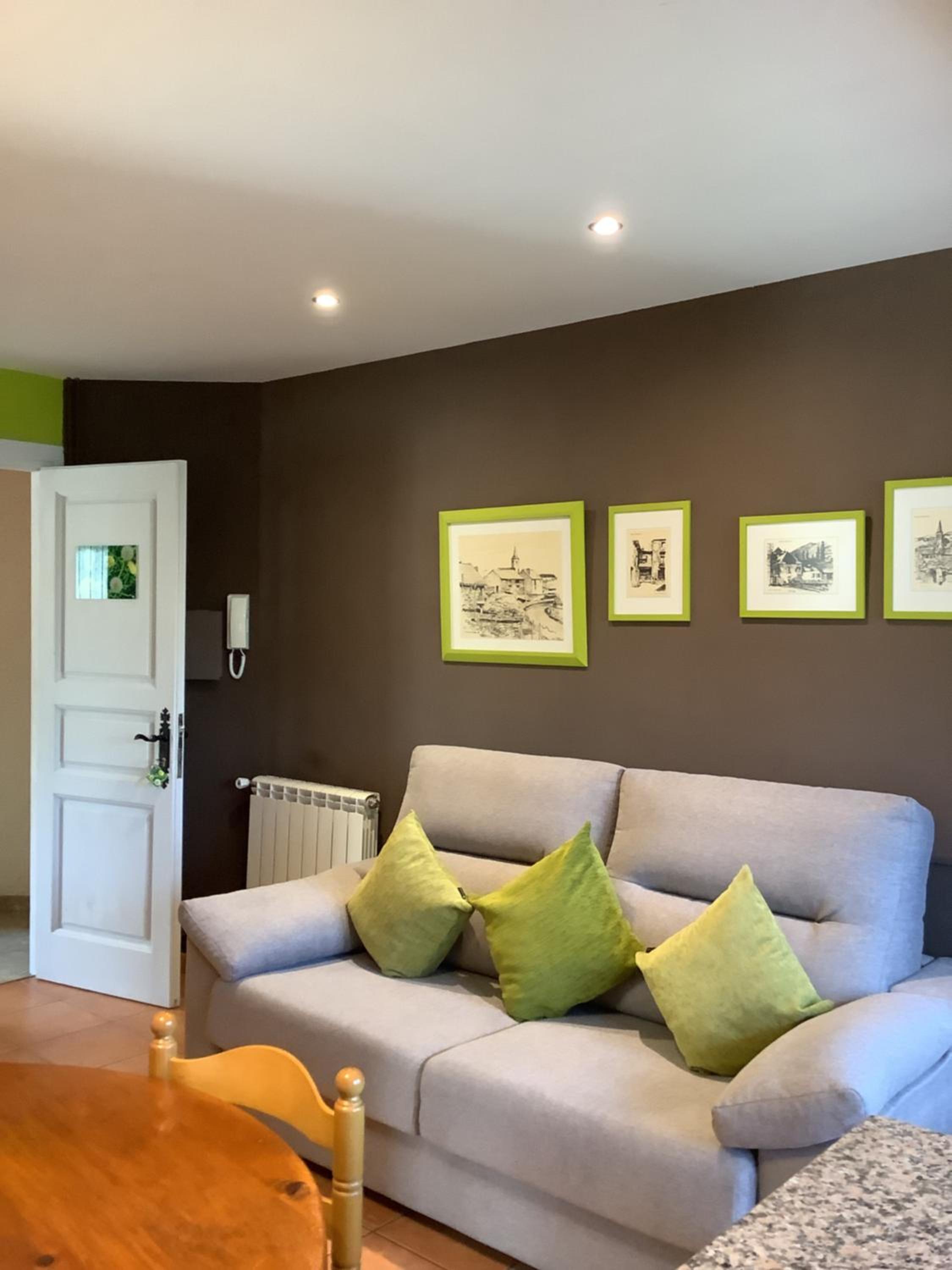 Two-Bedroom Apartment (3 Adults)