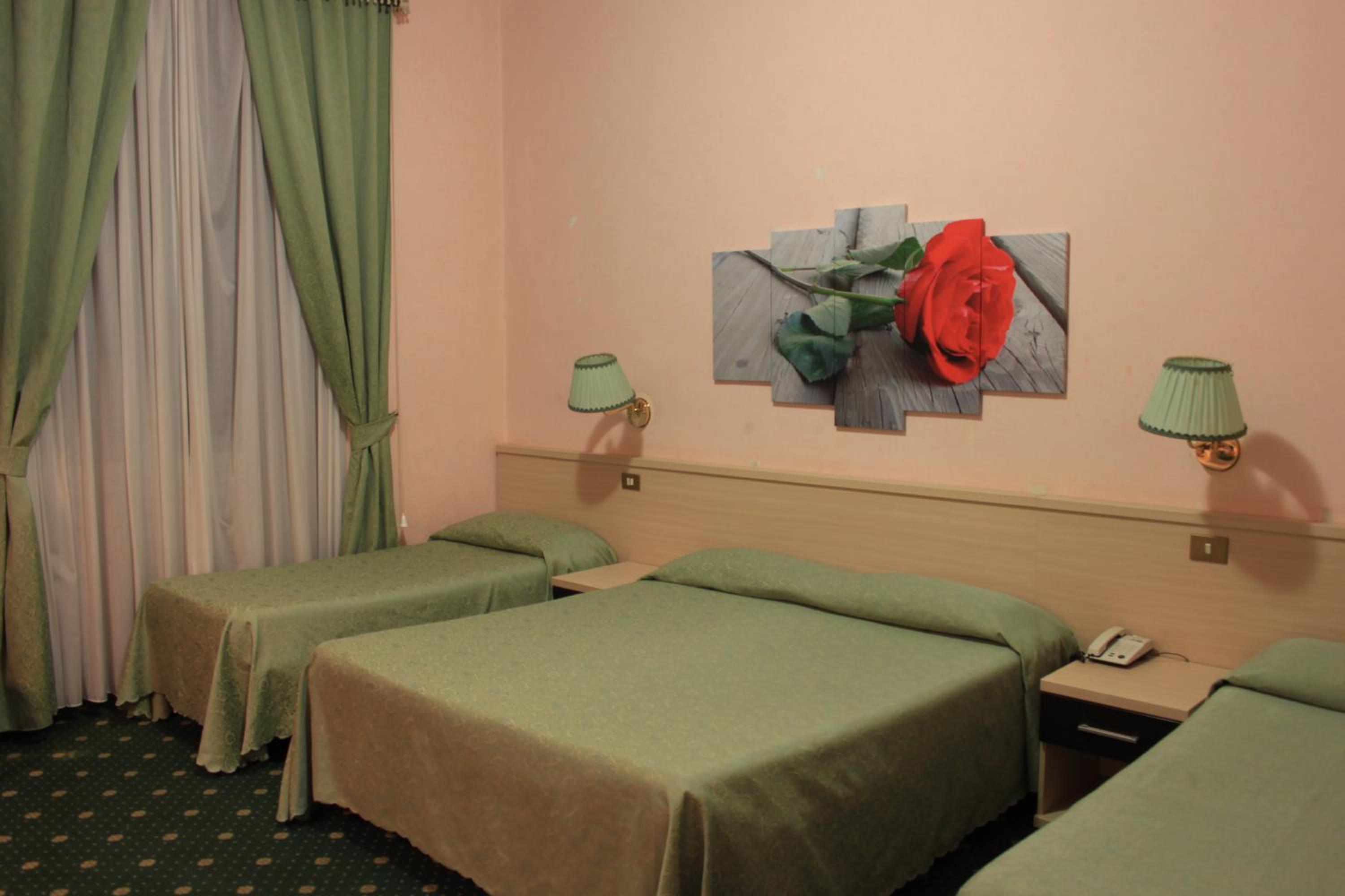 Triple Room photo 3