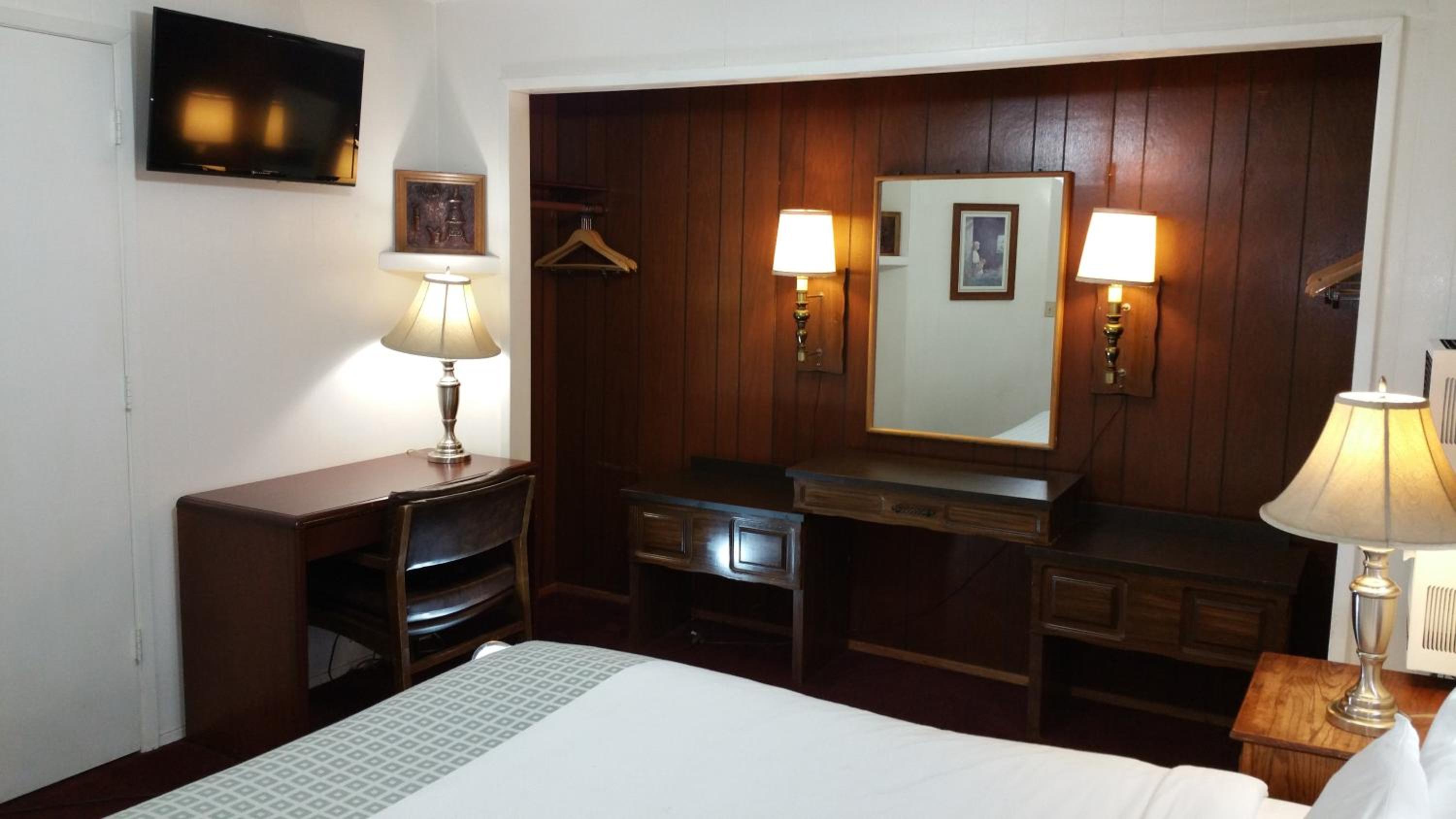 Two-Bedroom Suite photo 3
