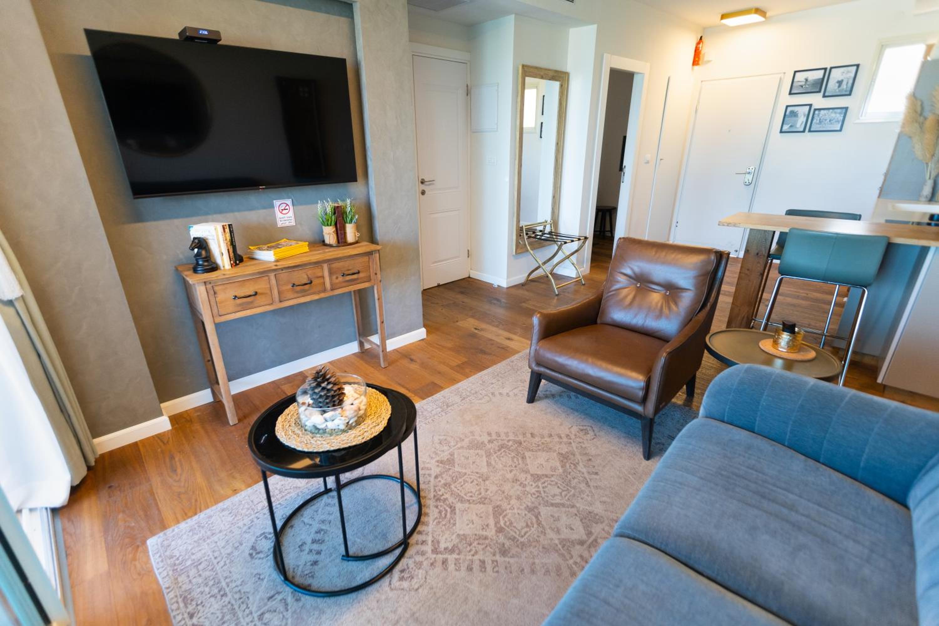 Superior Apartment - Photo 6