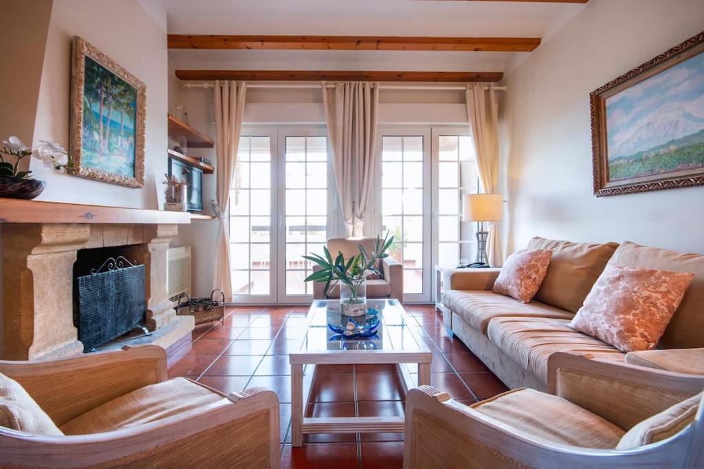 Villa de Tres Habitaciones