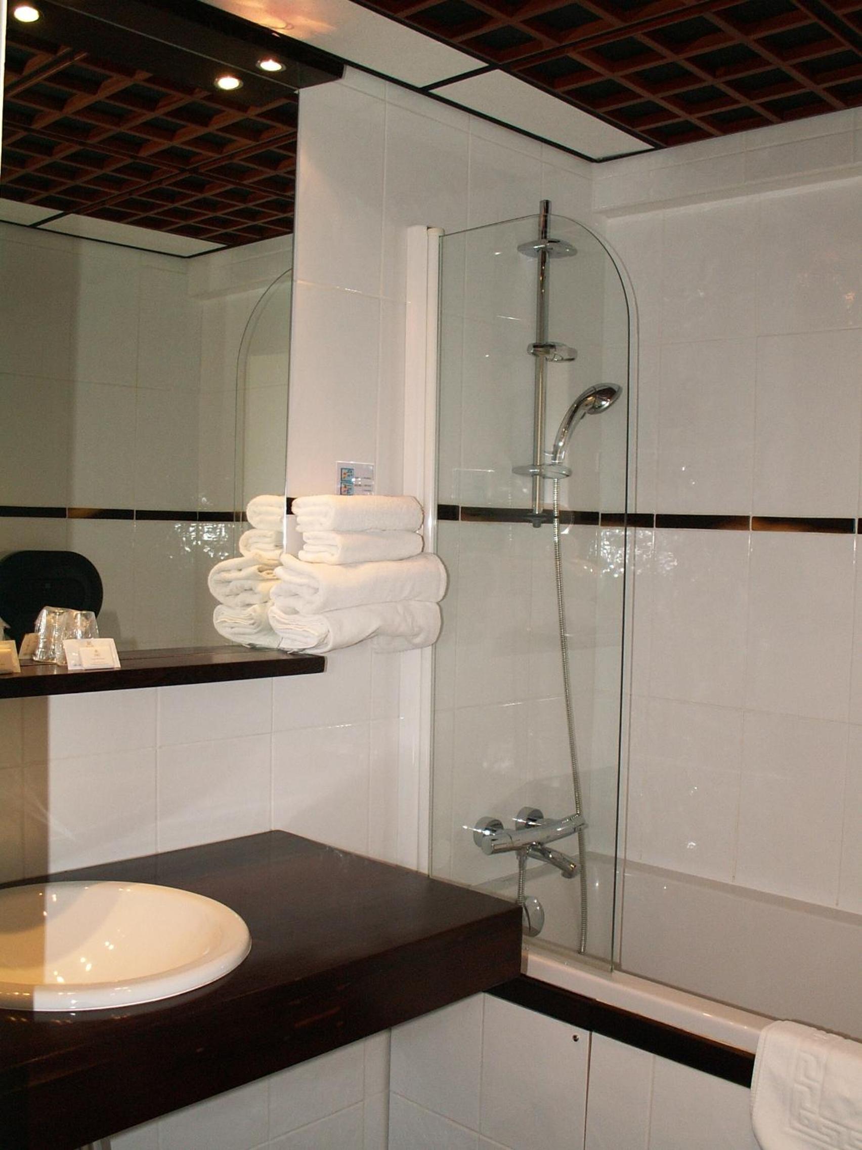 Double Room  sea side  - Ground Floor - Photo 3
