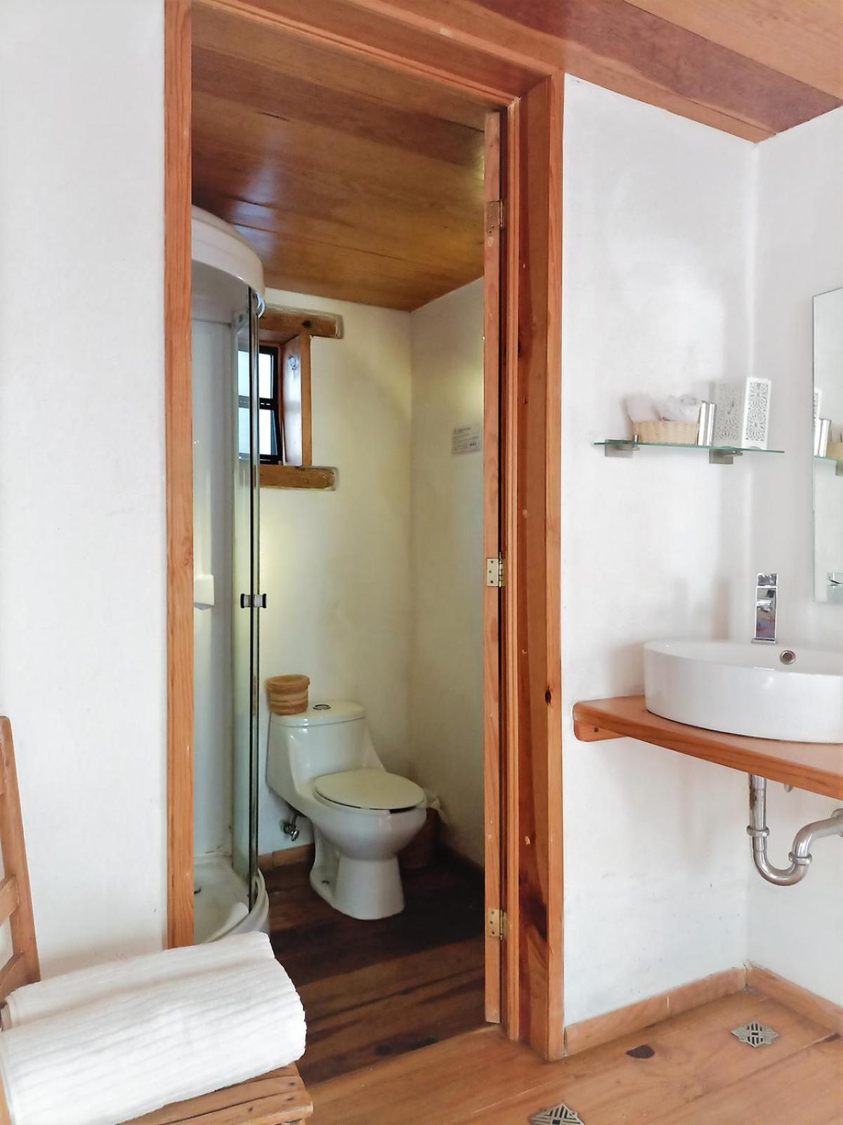 Deluxe King Suite photo 2