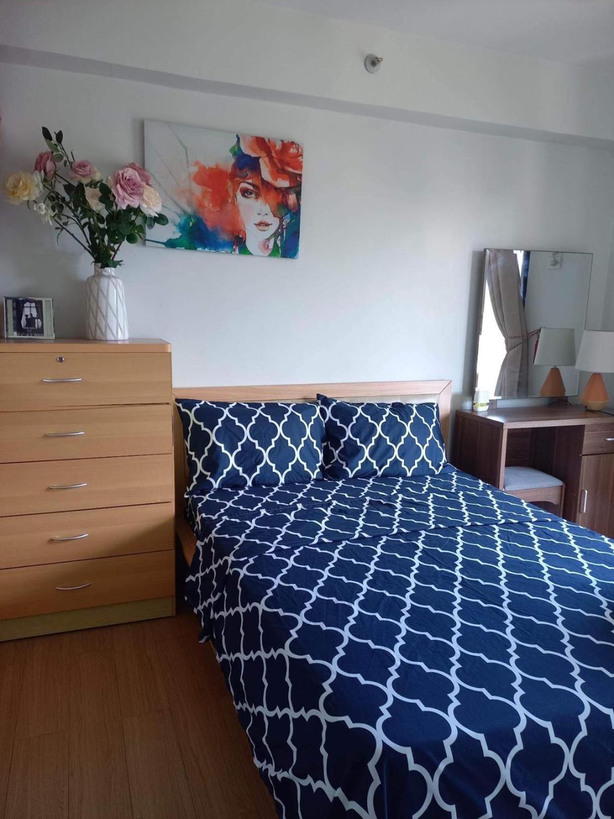 Two-Bedroom Apartment - Photo 41