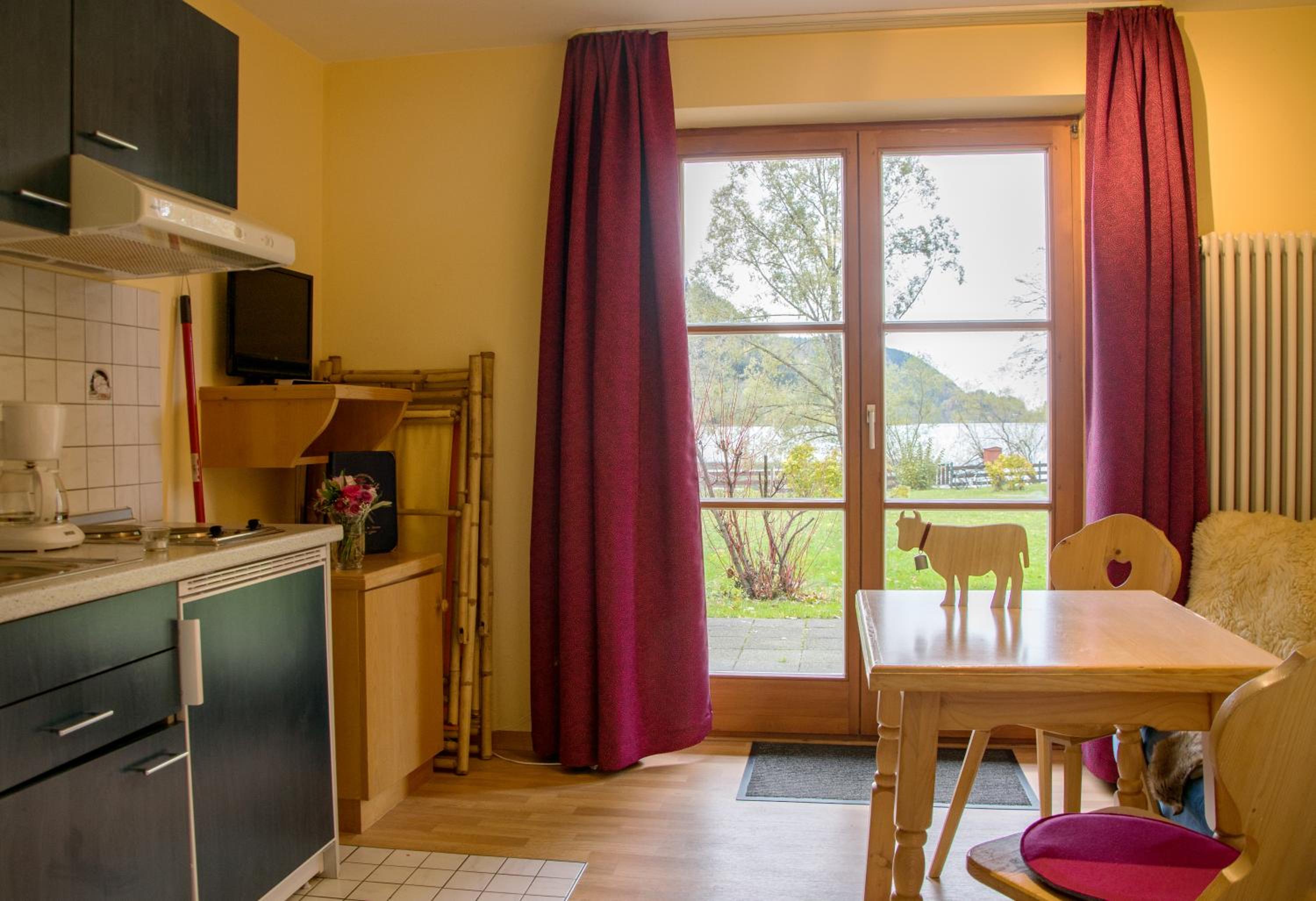 One-Bedroom Apartment with Garden View