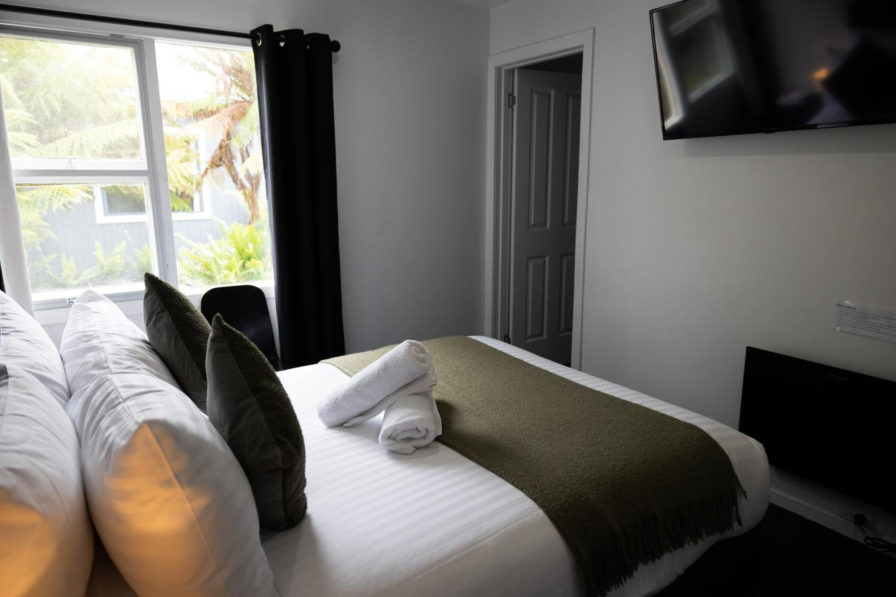 Standard Double Room photo 3