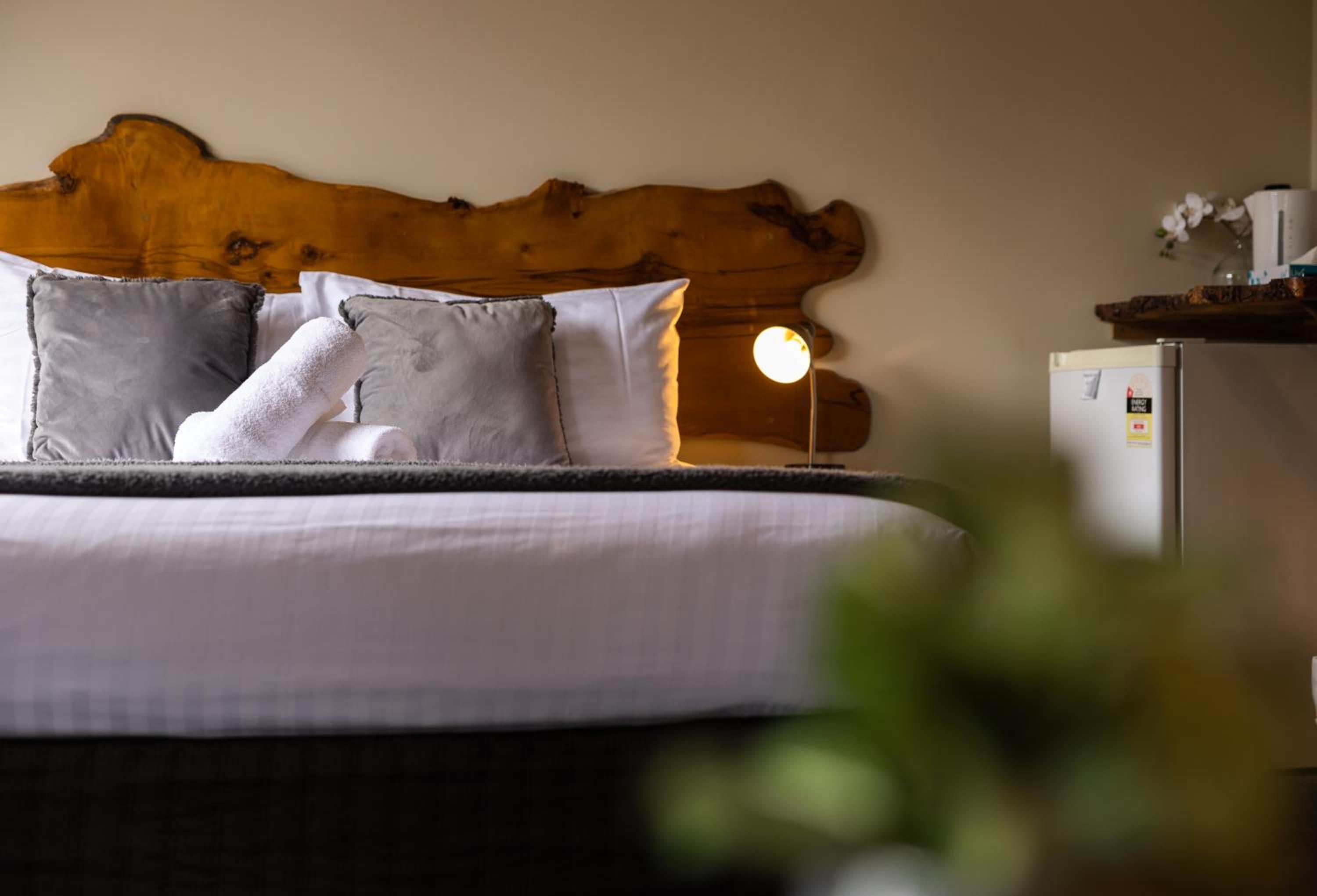 Premium Queen Room photo 2