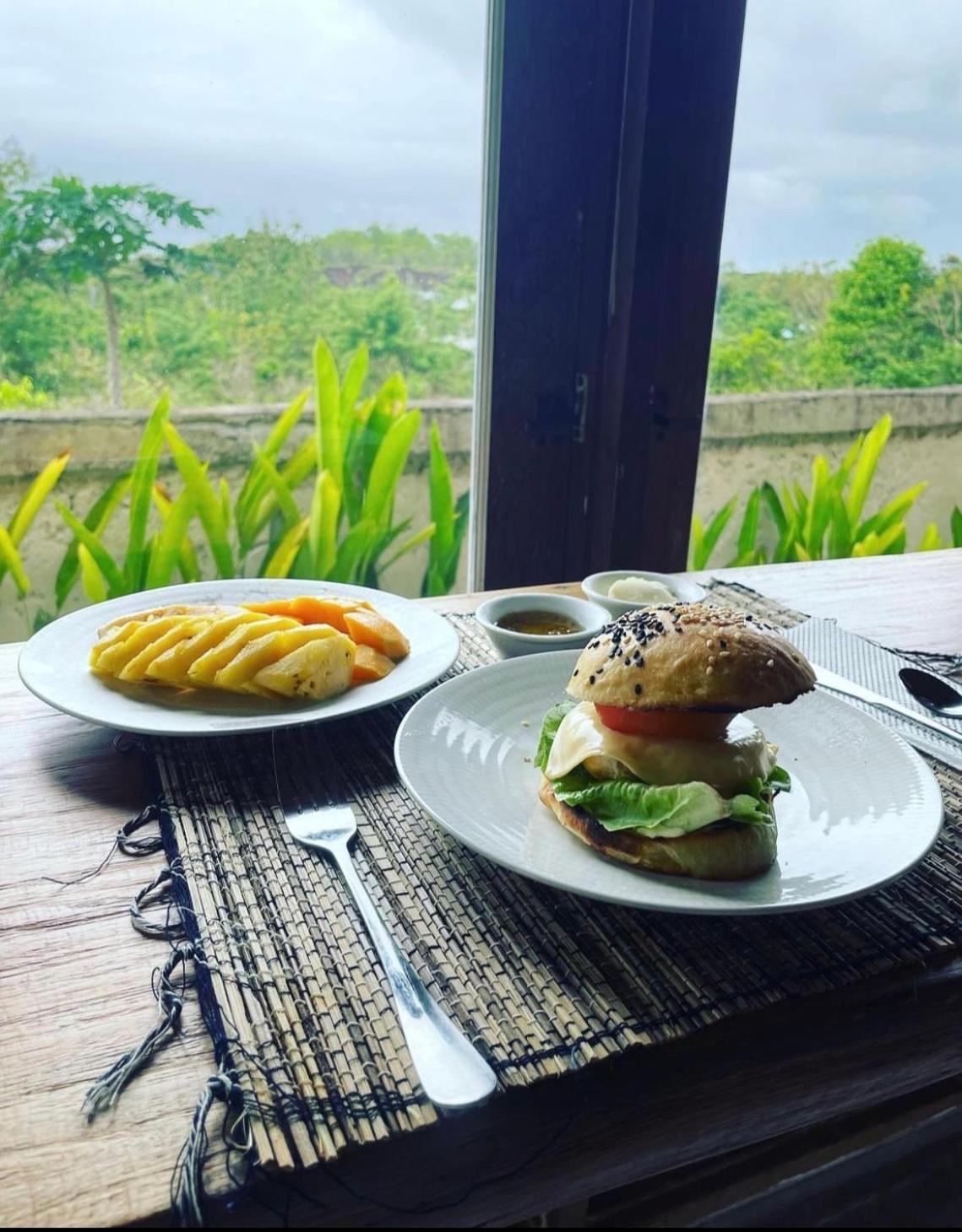 Deluxe Bungalow - Photo 96