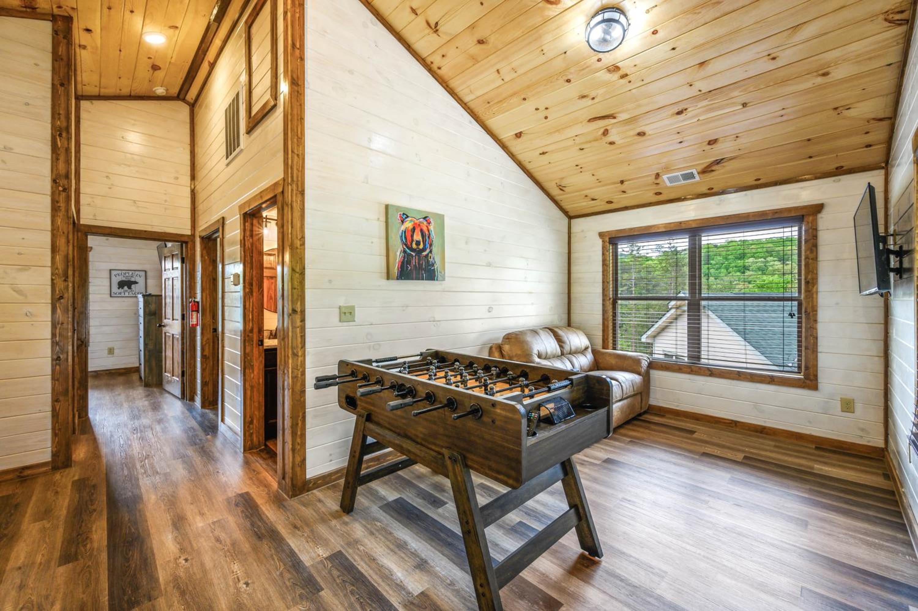 Three-Bedroom House - Photo 31
