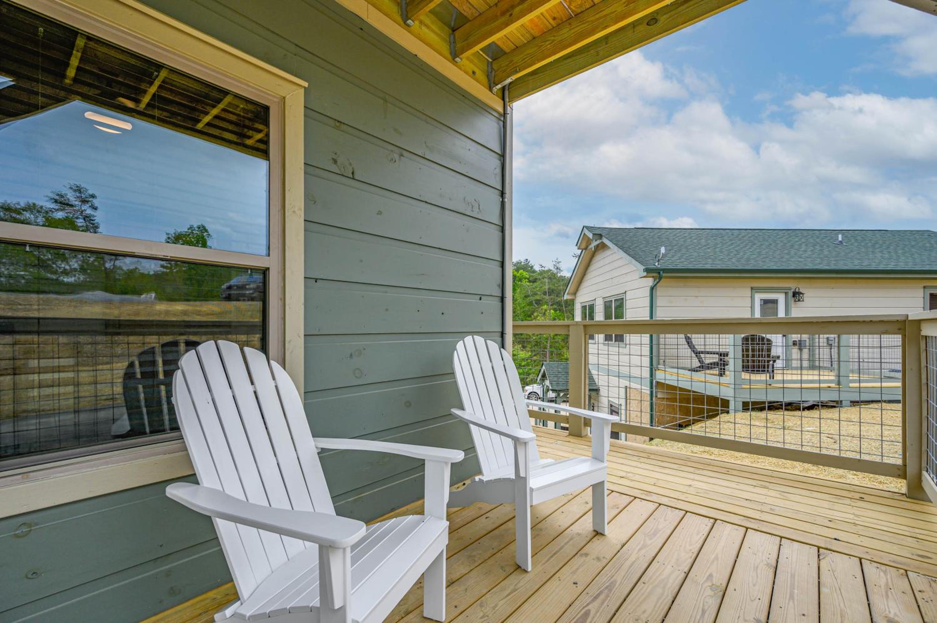 Three-Bedroom House - Photo 27