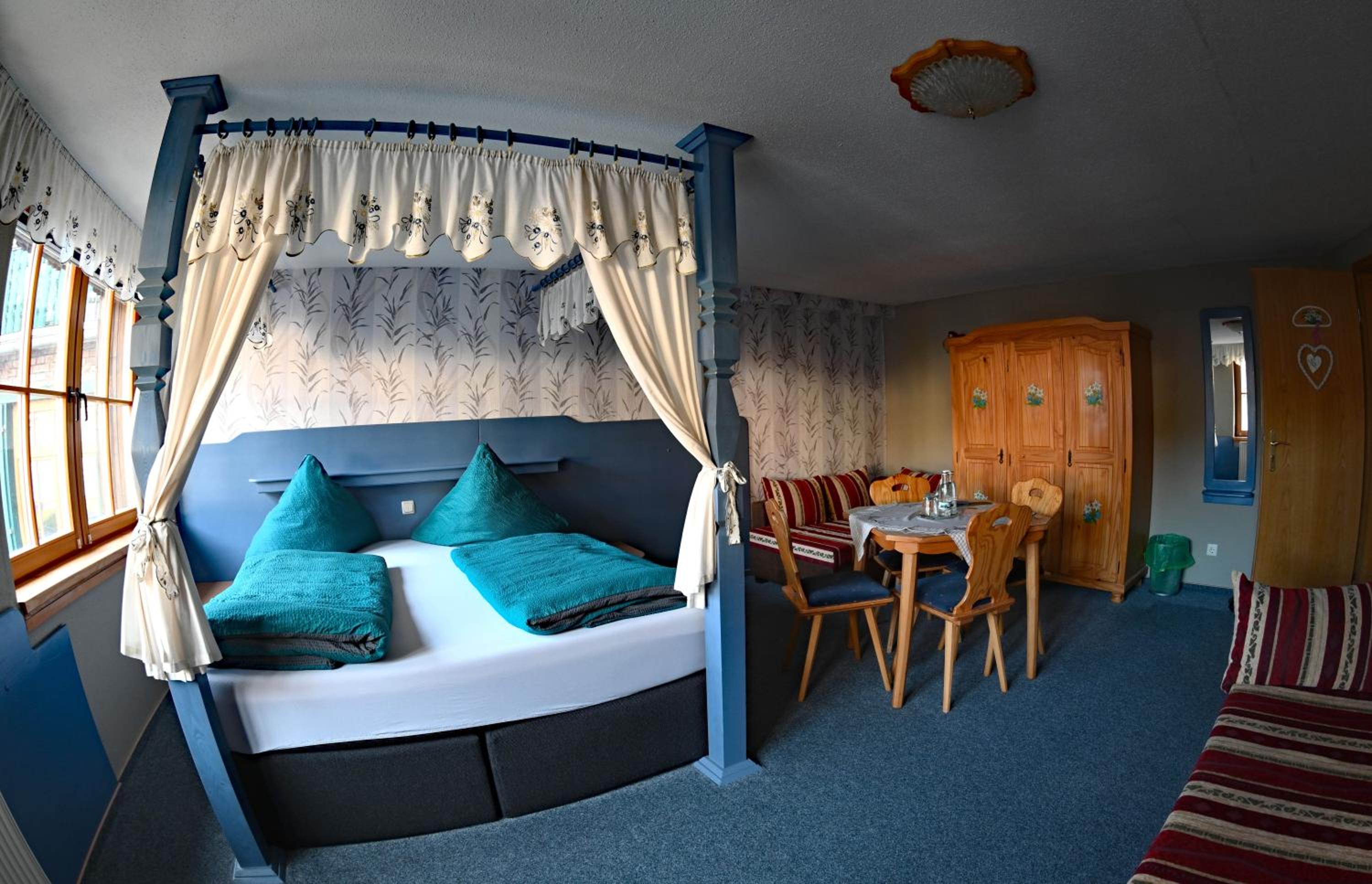 Double Room photo 2