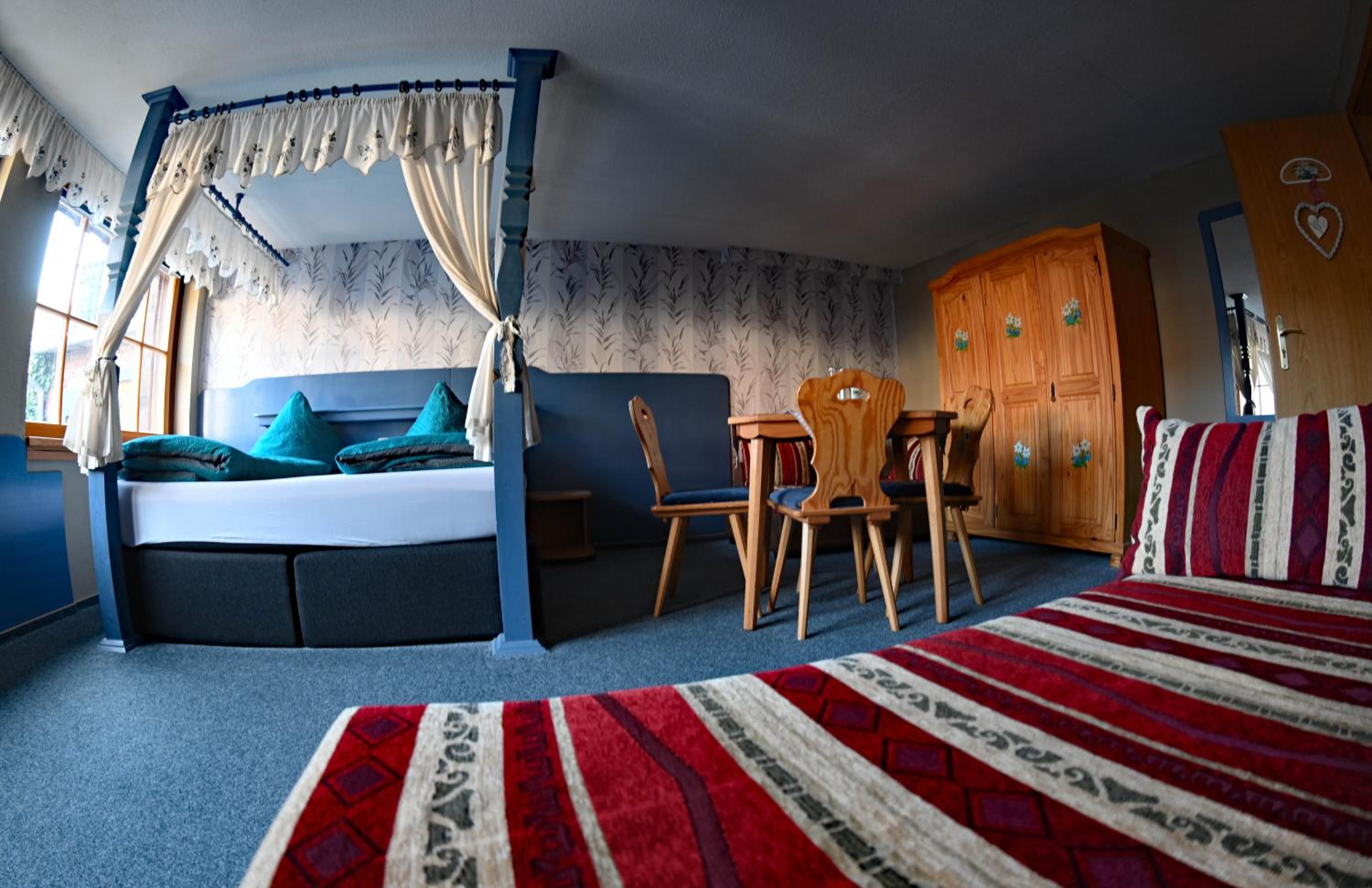 Double Room photo 3
