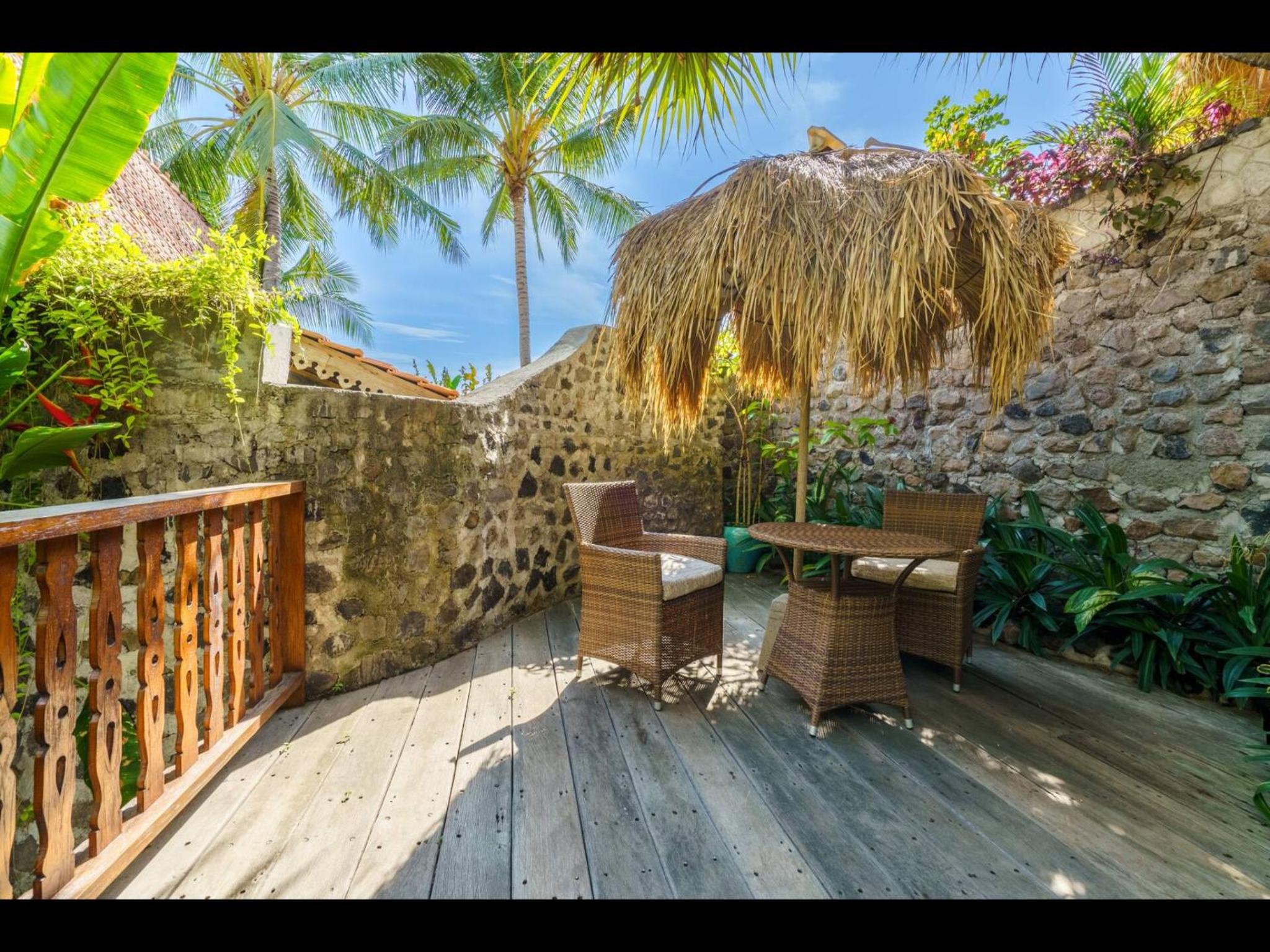 Deluxe Double Room with Sea View - Photo 4