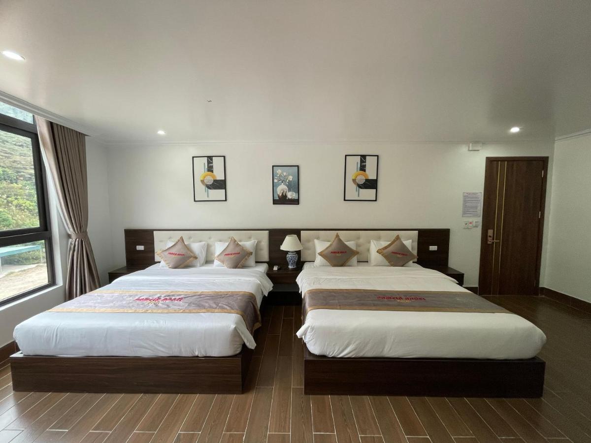 Queen Room with Two Queen Beds