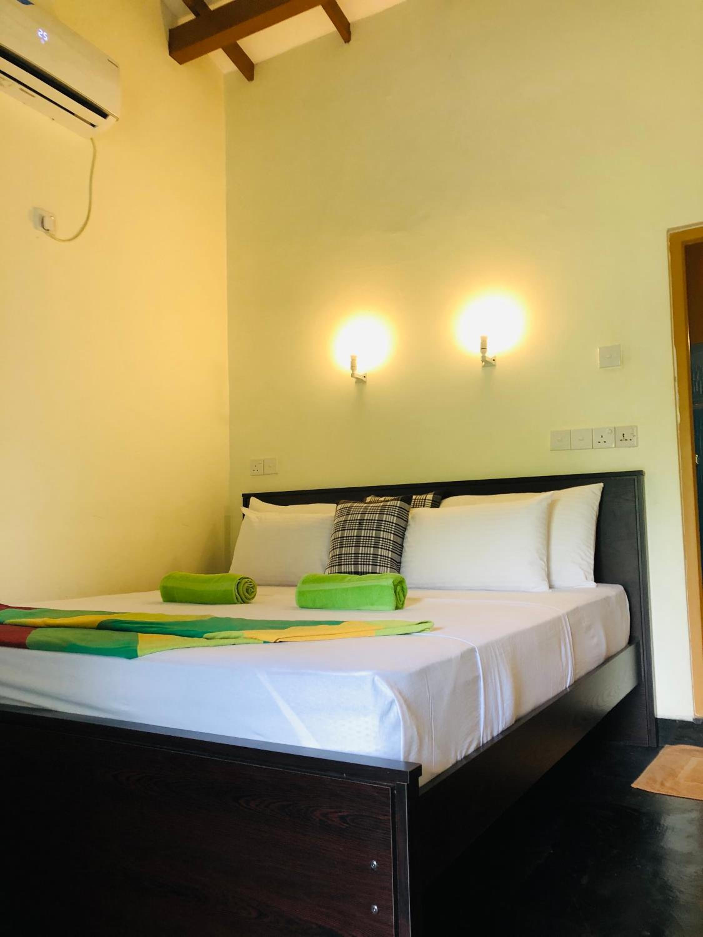 Deluxe Single Room