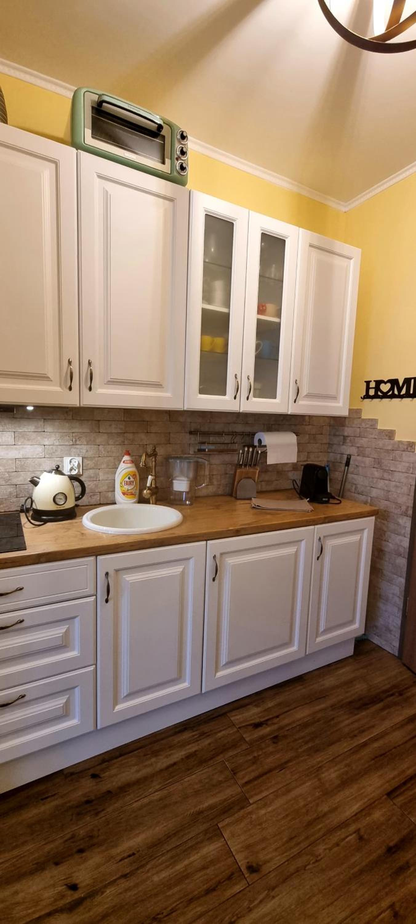 One-Bedroom Apartment - Photo 7