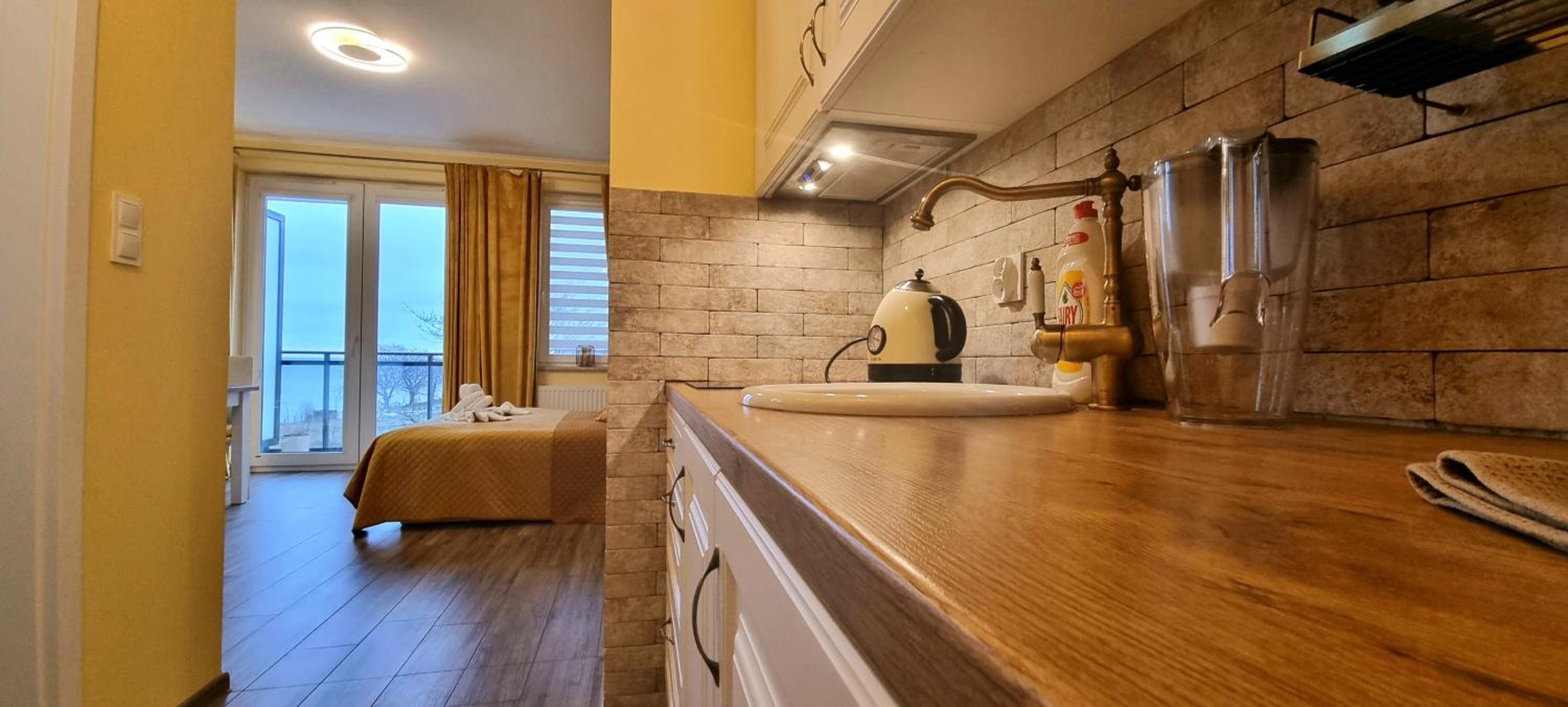 One-Bedroom Apartment - Photo 10