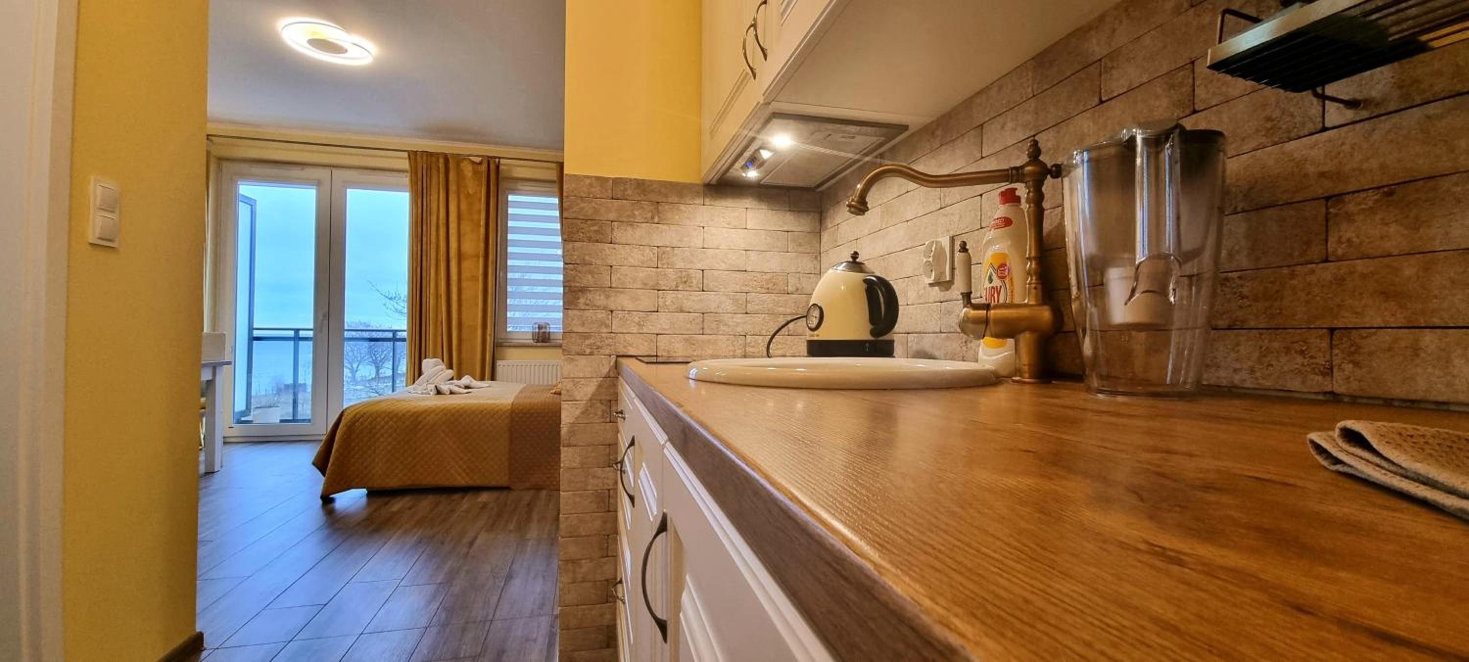 One-Bedroom Apartment - Photo 13