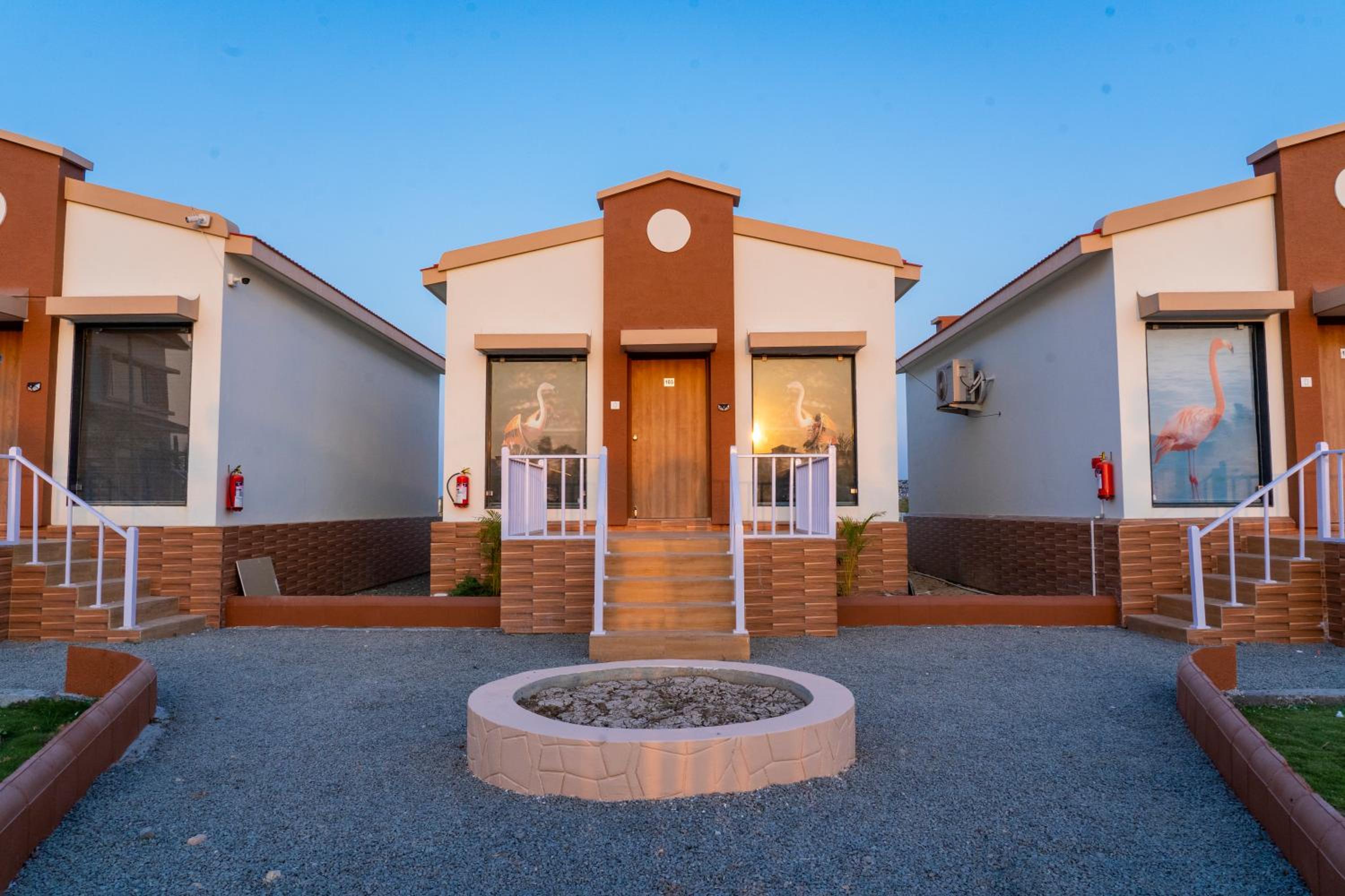 Standard Villa - Photo 2