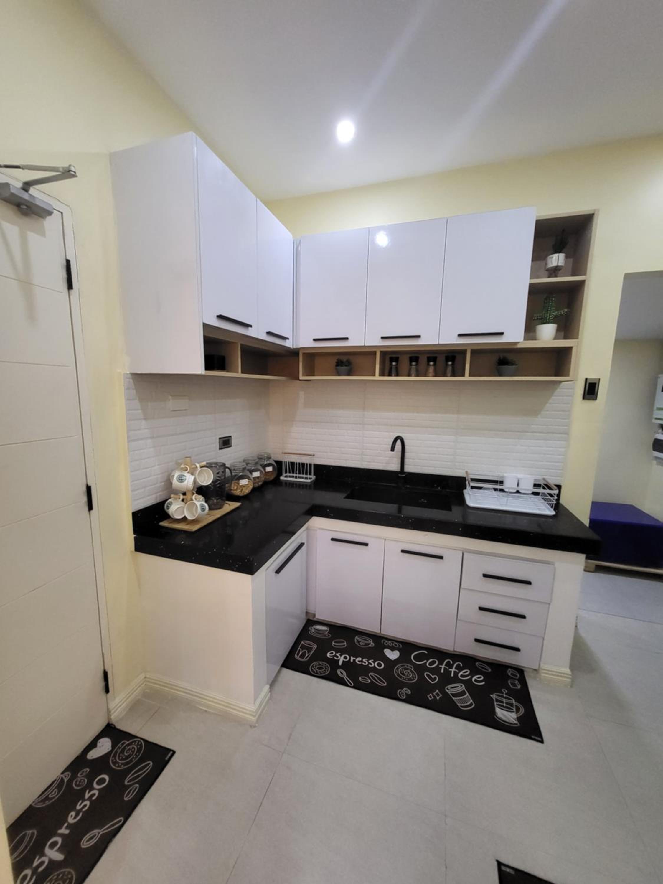 Three-Bedroom Villa - Photo 14