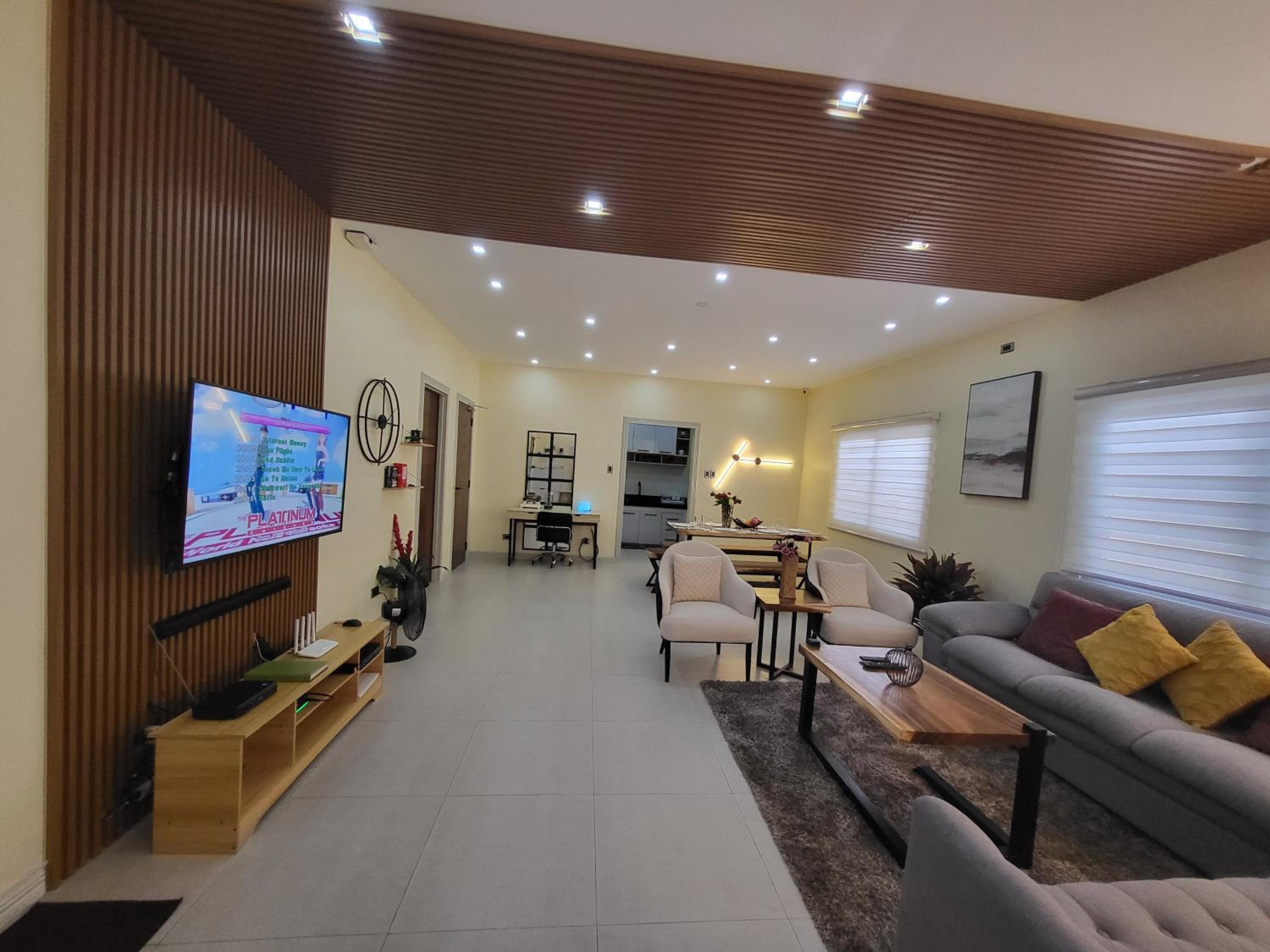 Three-Bedroom Villa - Photo 19