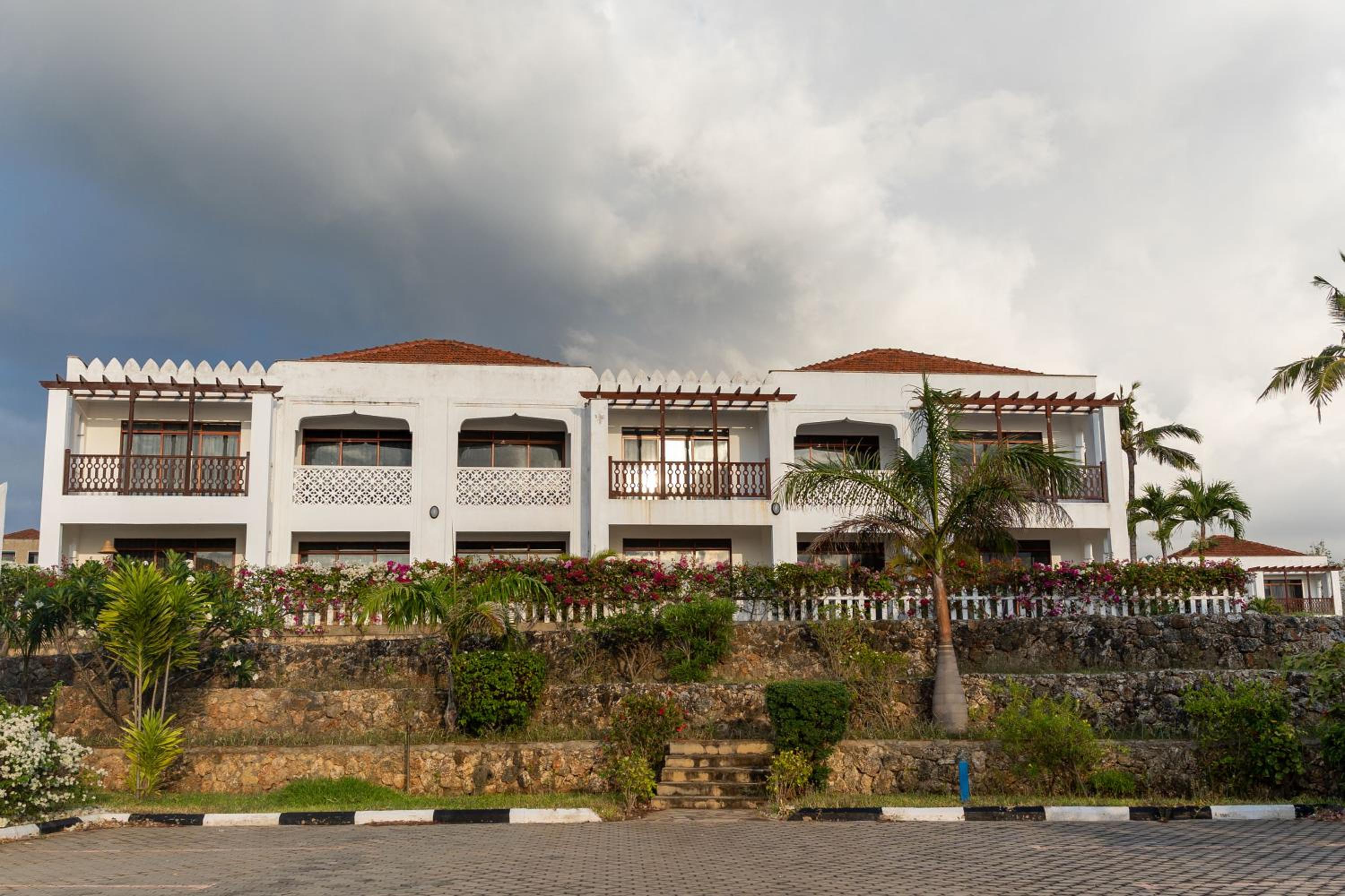 Three-Bedroom Villa - Photo 67