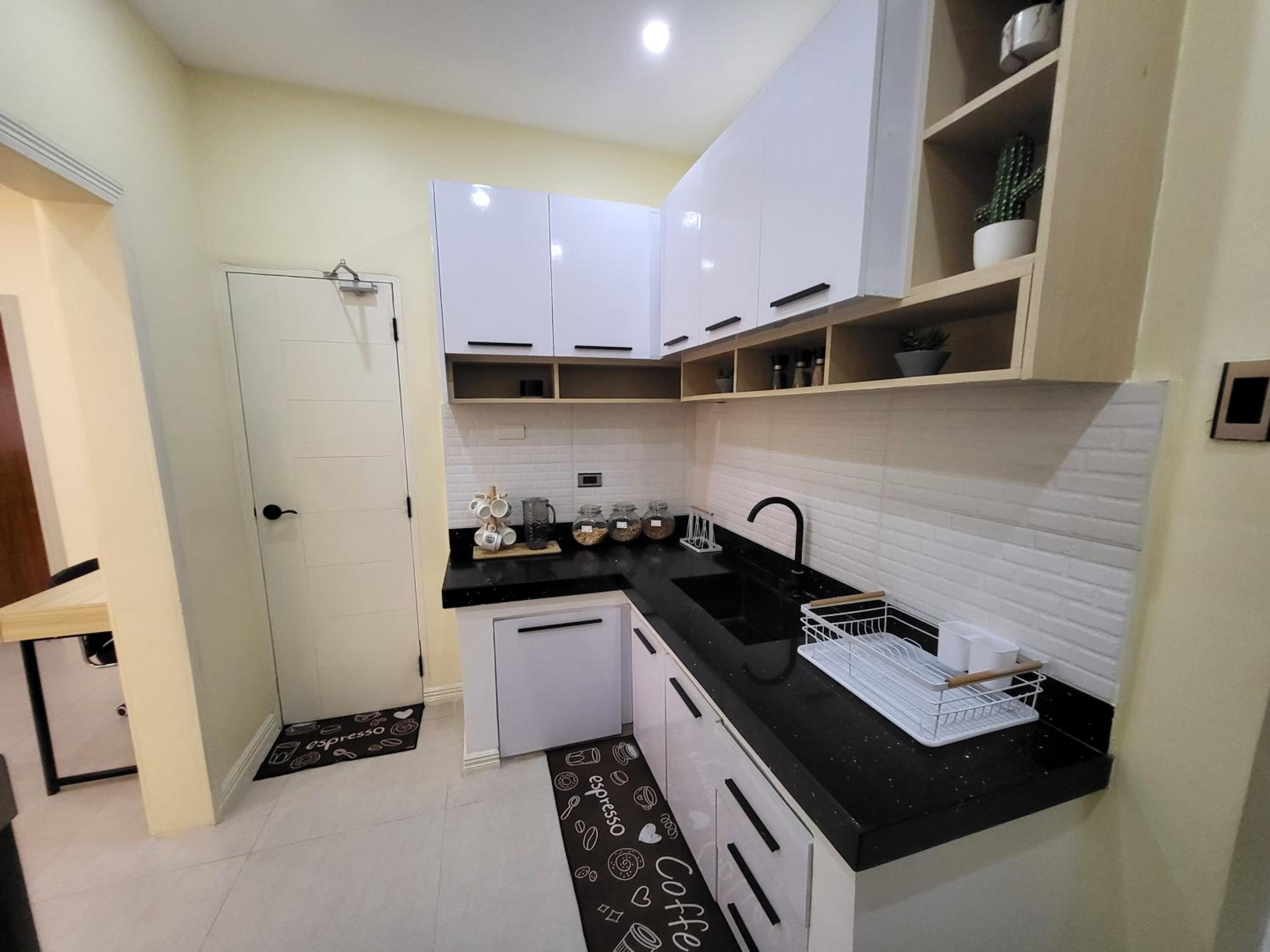 Three-Bedroom Villa - Photo 31
