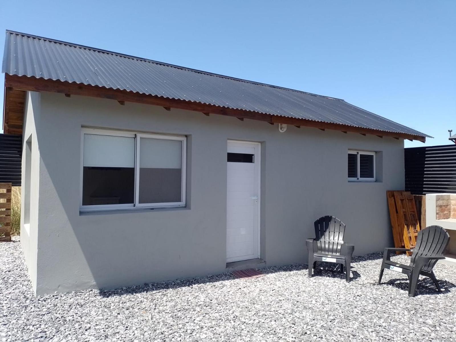 One-Bedroom House photo 2