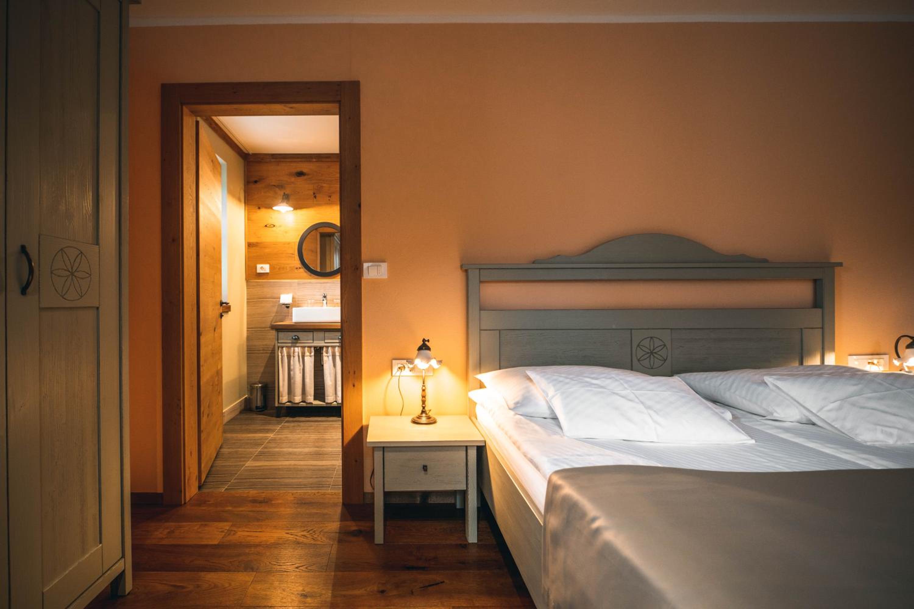 Double Room - Photo 4