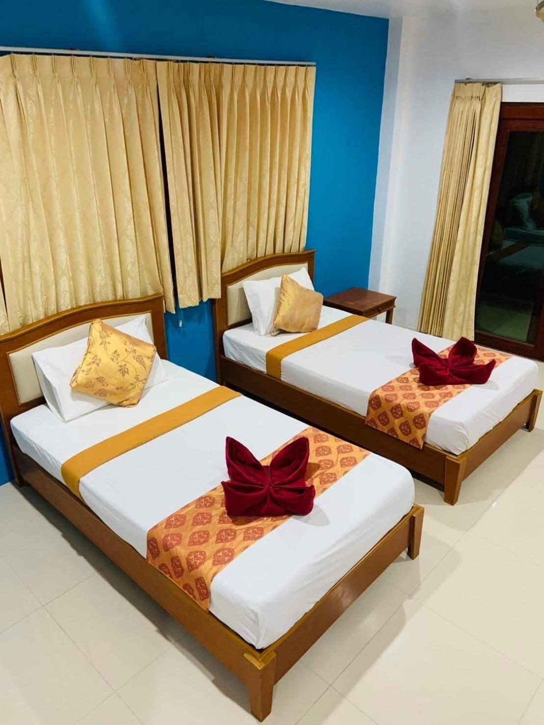Deluxe Twin Room - Photo 1