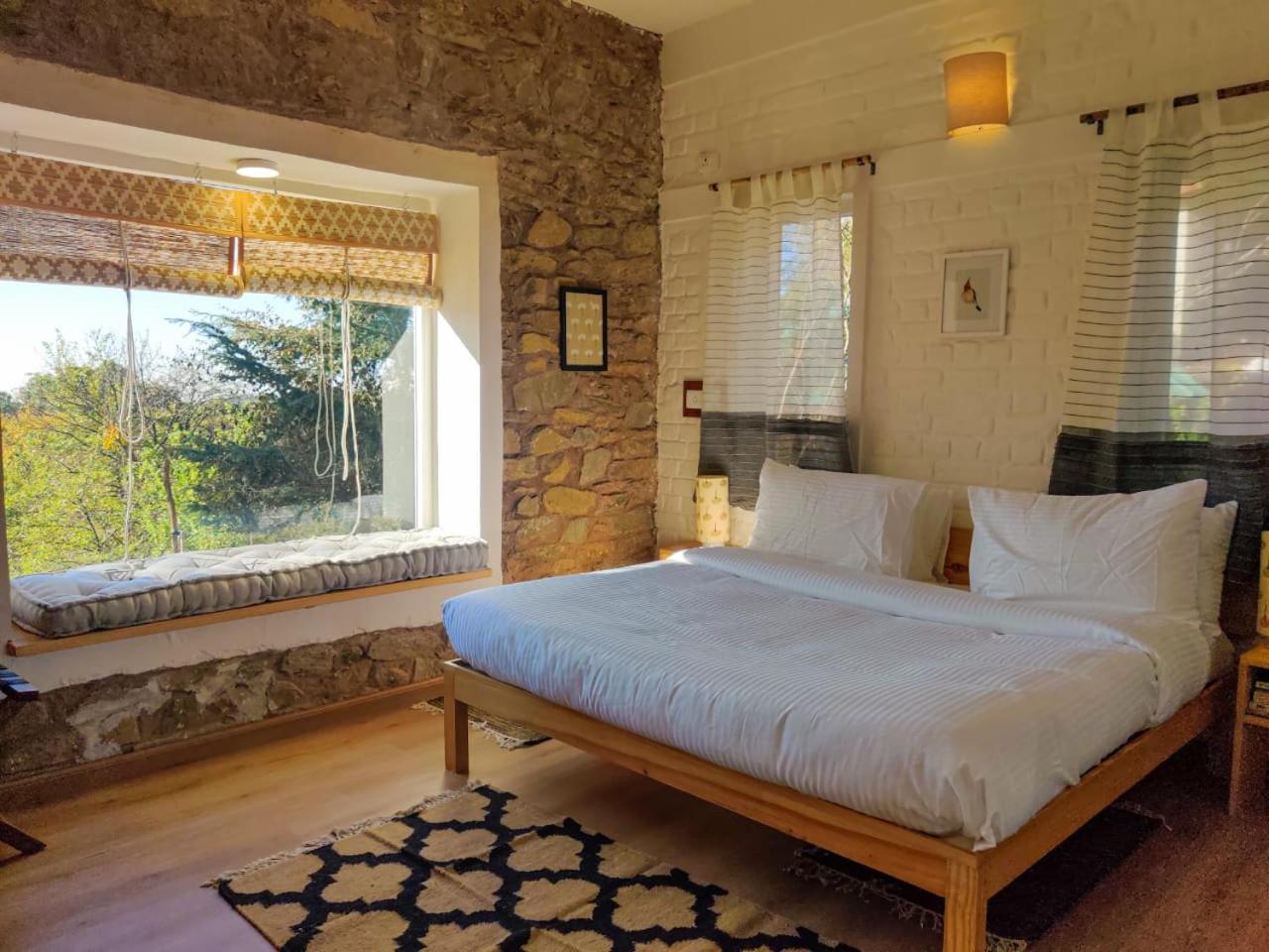 Double Room with Private Bathroom - Photo 20