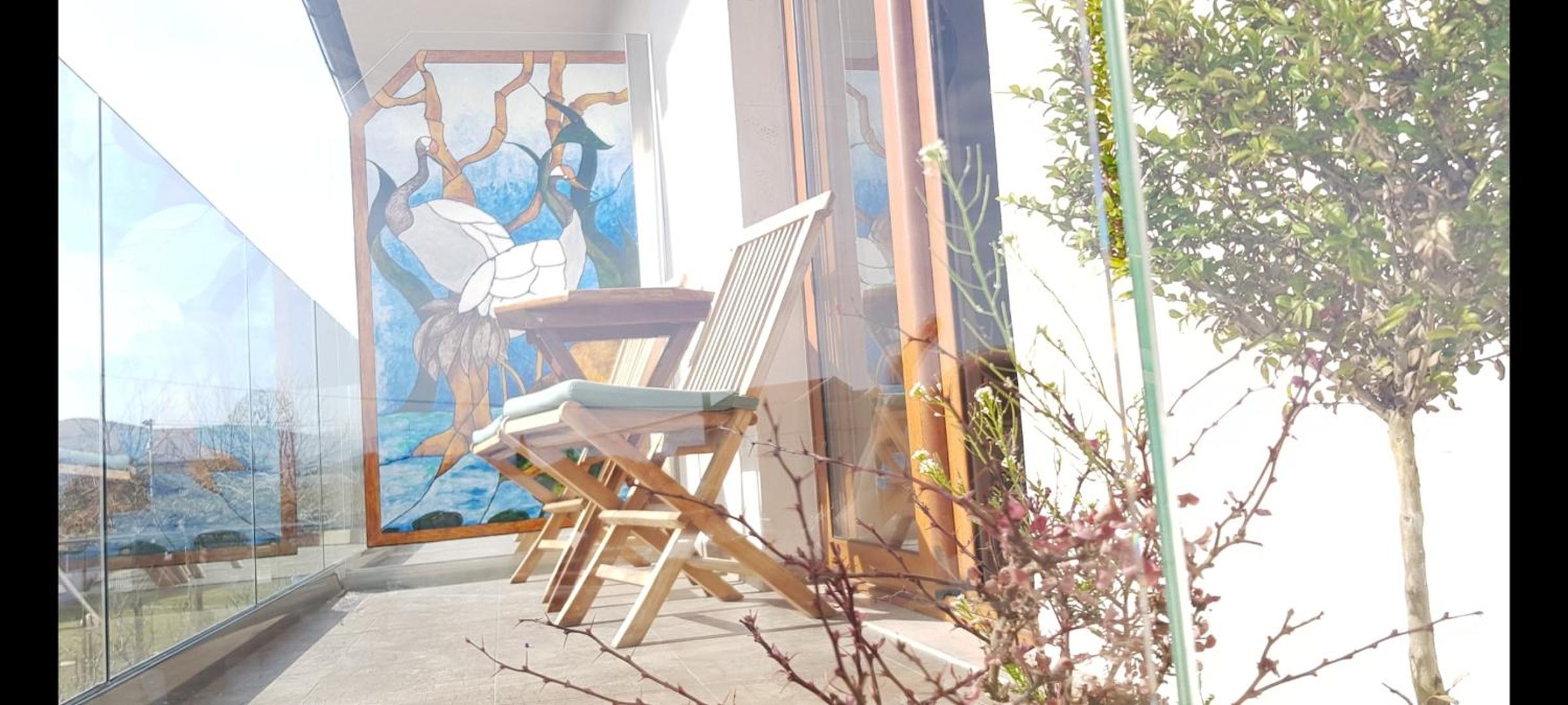 Apartment with Balcony - Photo 7