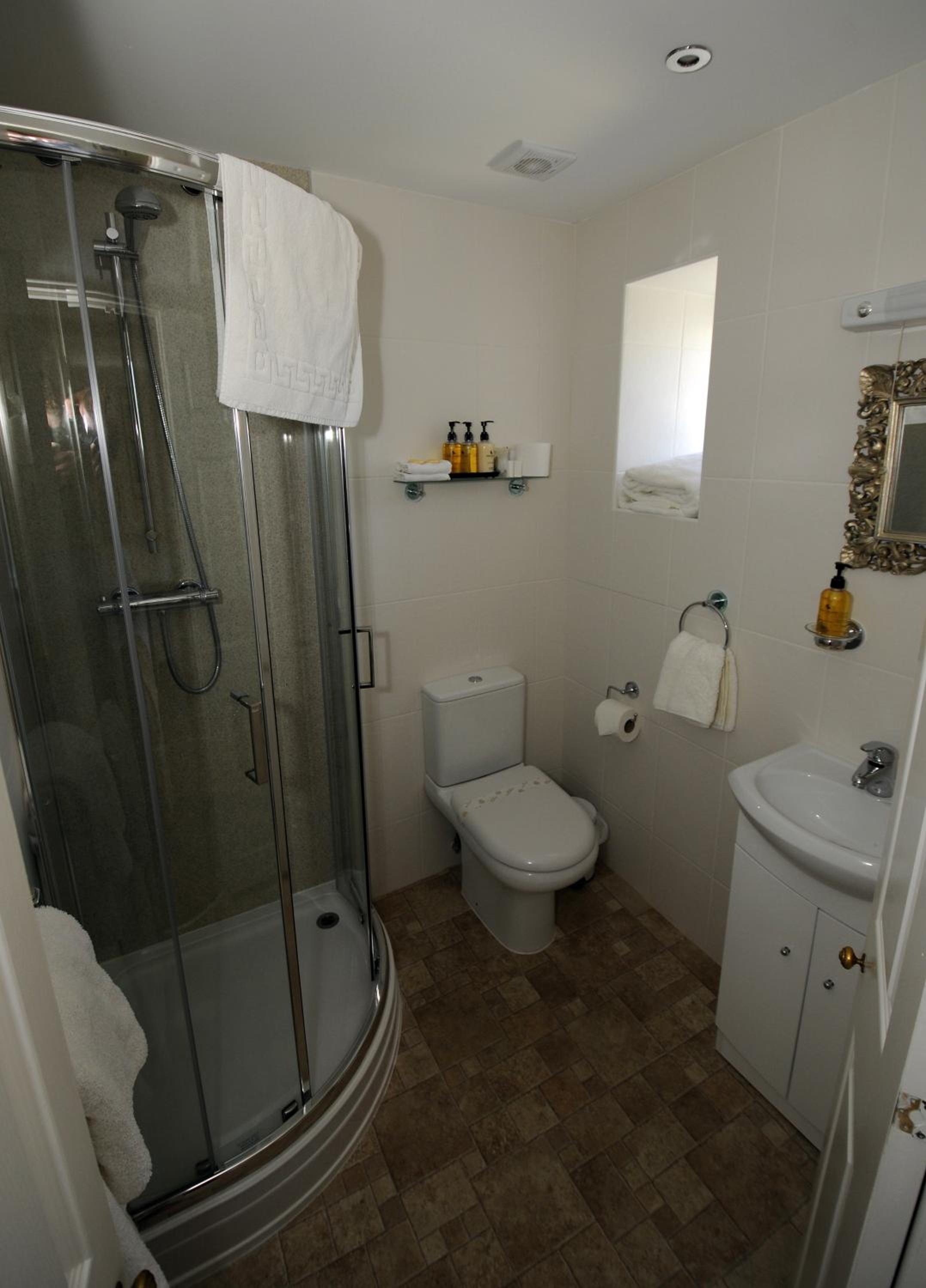 Standard Double Room-Port Eynon Bay photo 3