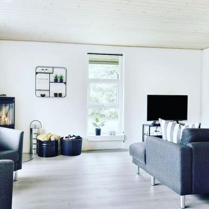 Three-Bedroom House photo 1
