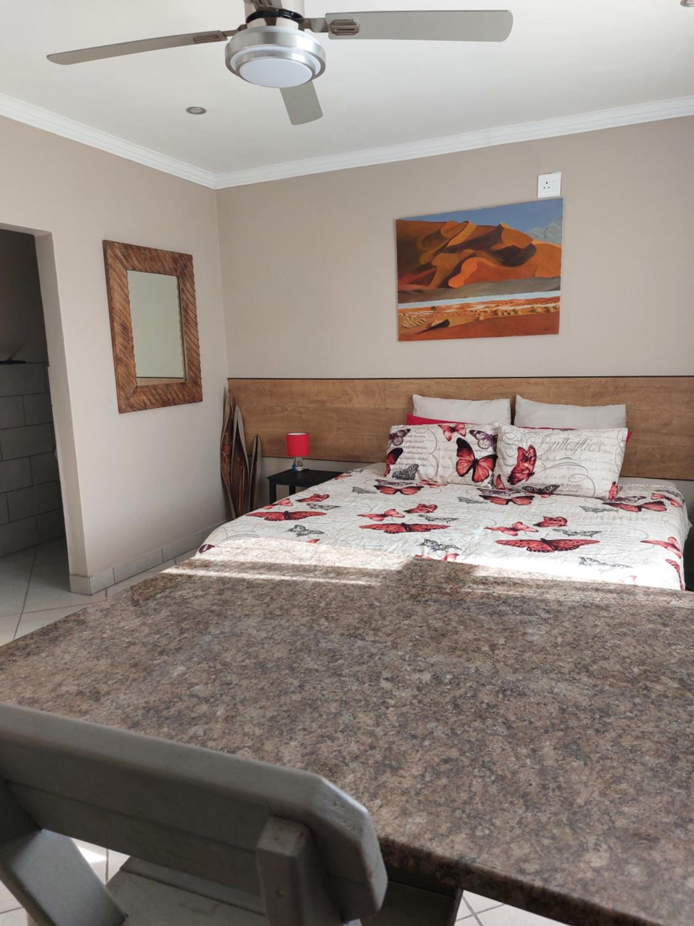 Apartment - Ground Floor - Photo 4