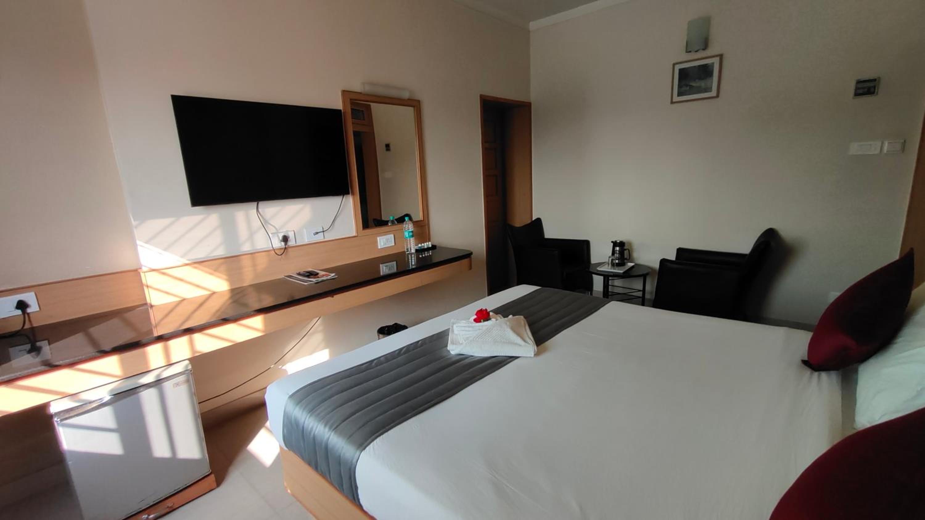 Deluxe Double or Twin Room