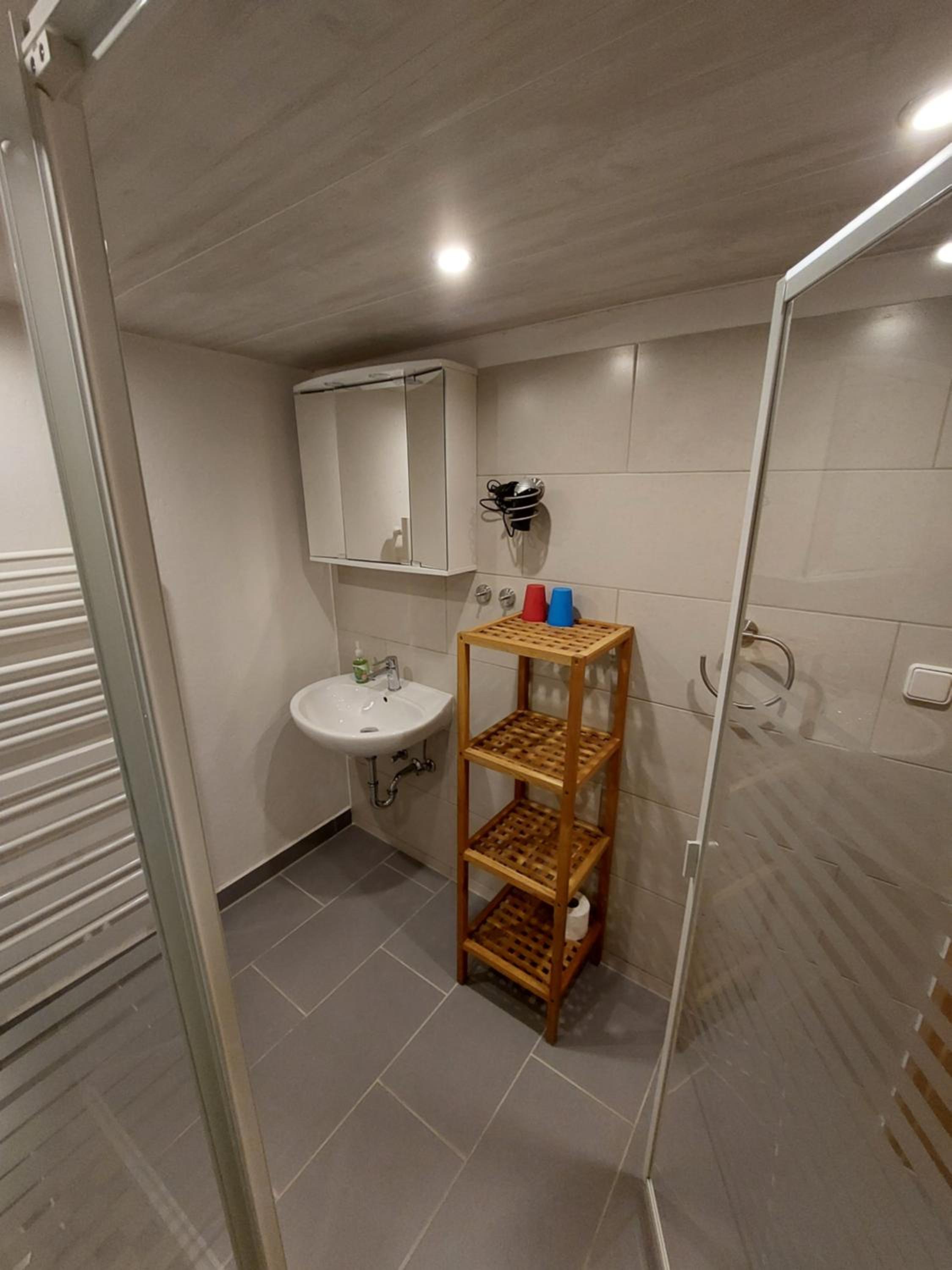One-Bedroom Apartment with Terrace photo 3